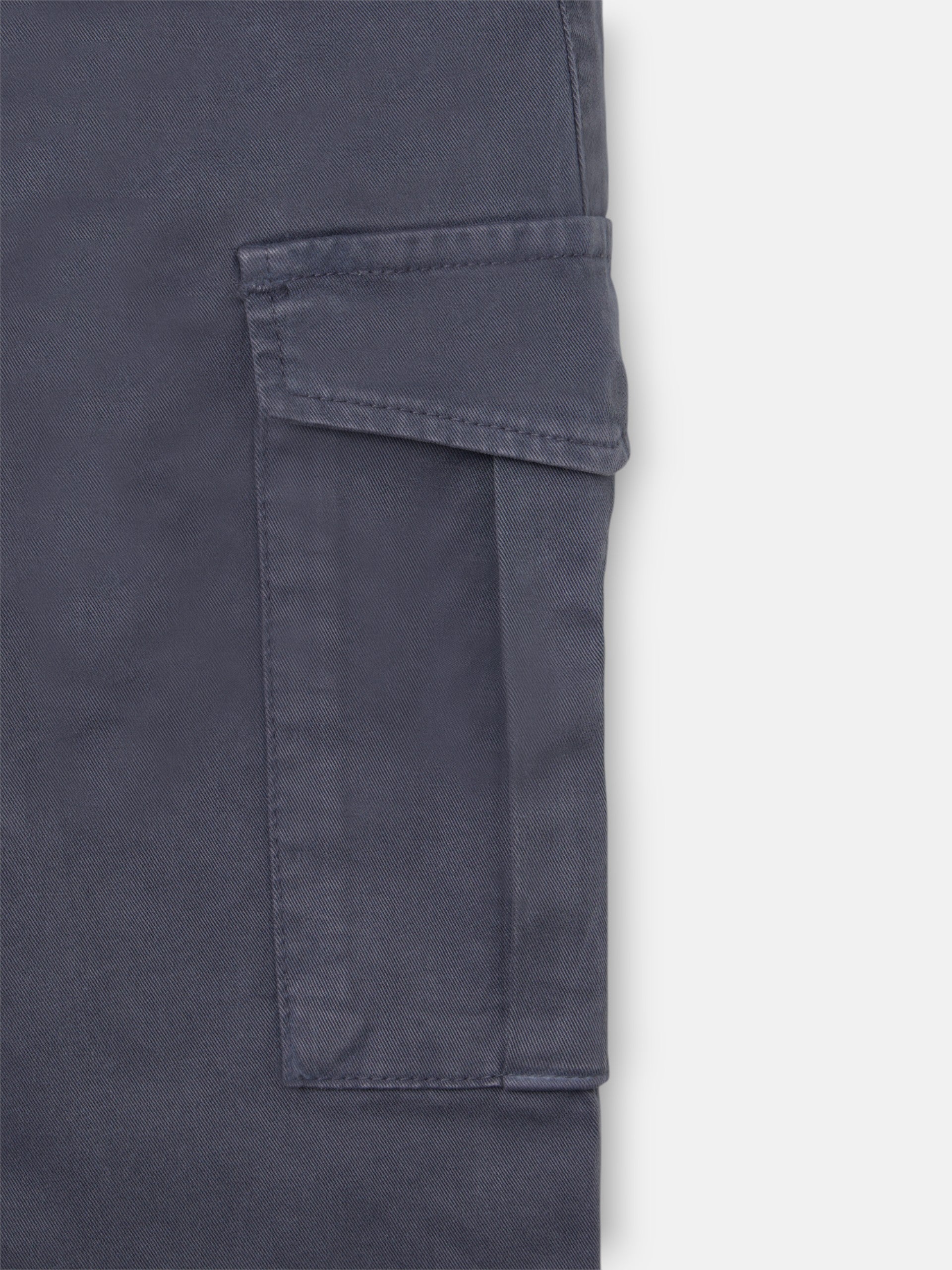 Pantalon jogger cargo pinza azul marino