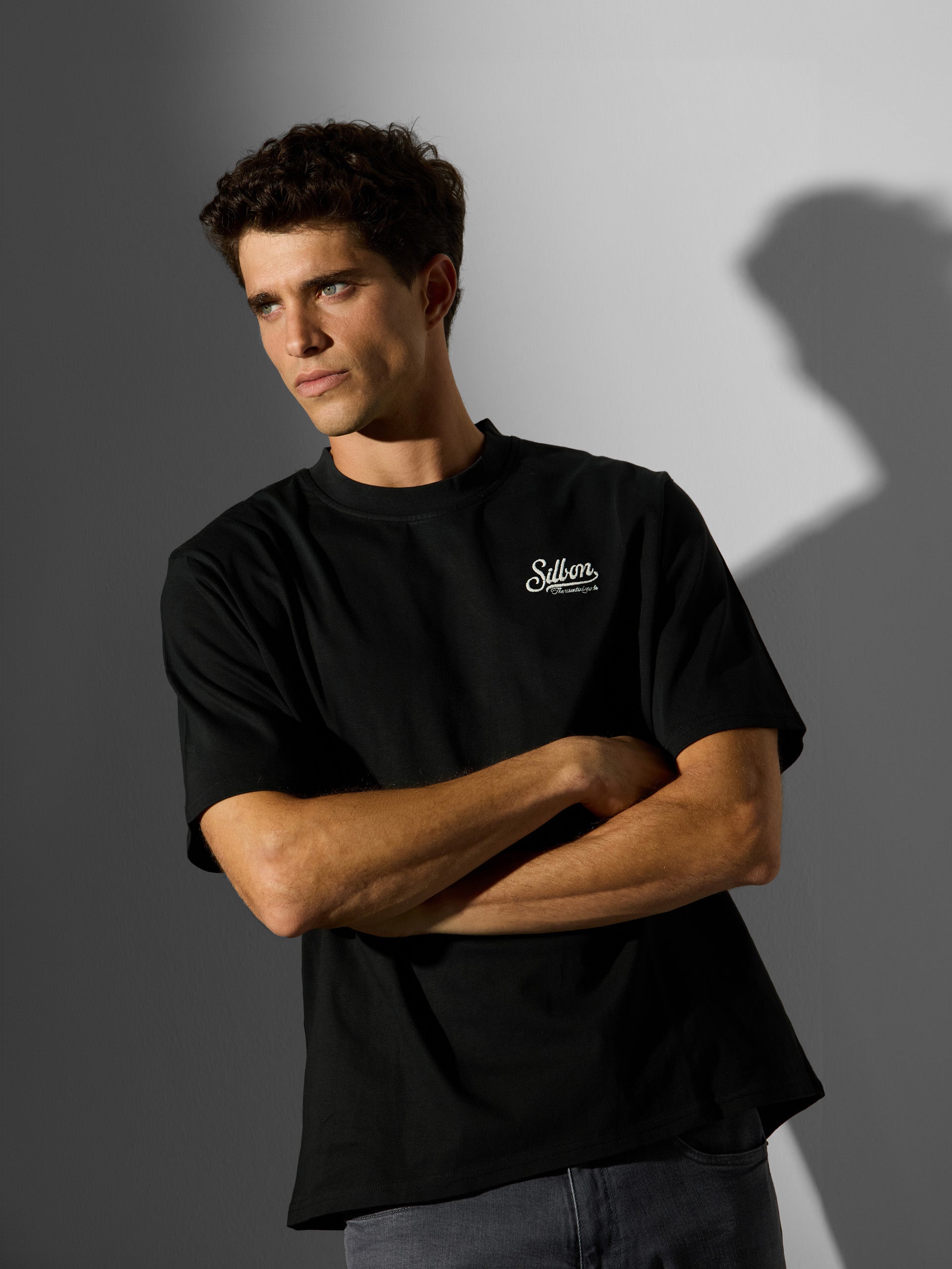 Camiseta dark special fit silbon negra