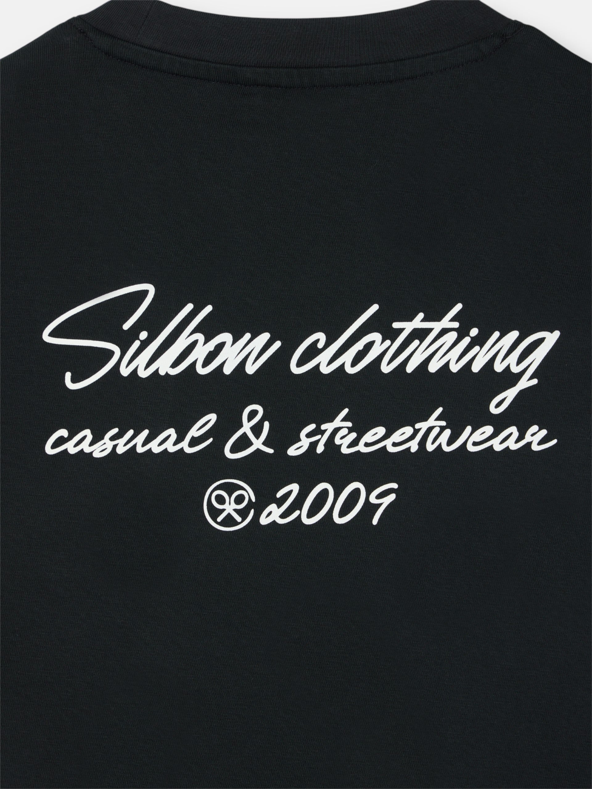 Camiseta dark special fit silbon clothing negra