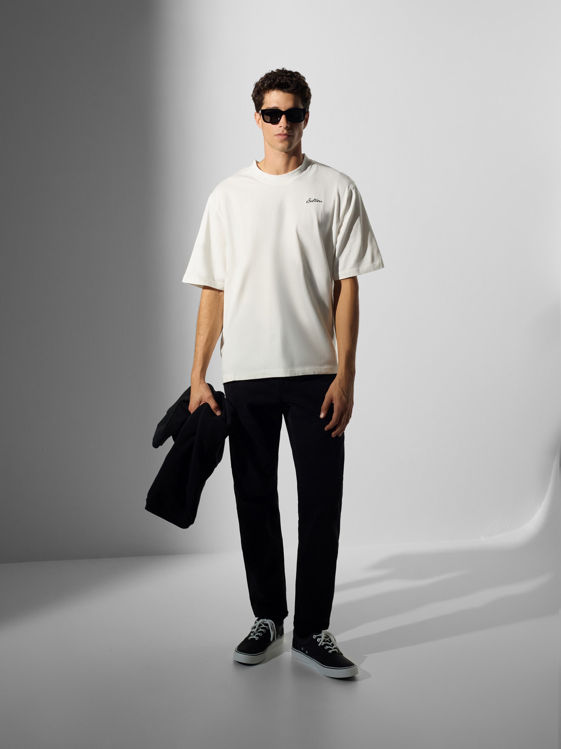 Camiseta dark special fit silbon rackets crema