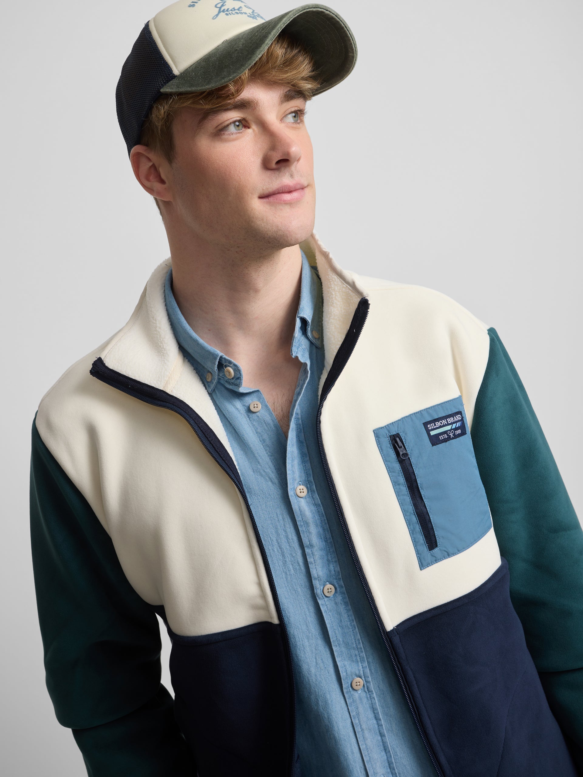 Multicolor navy blue fleece