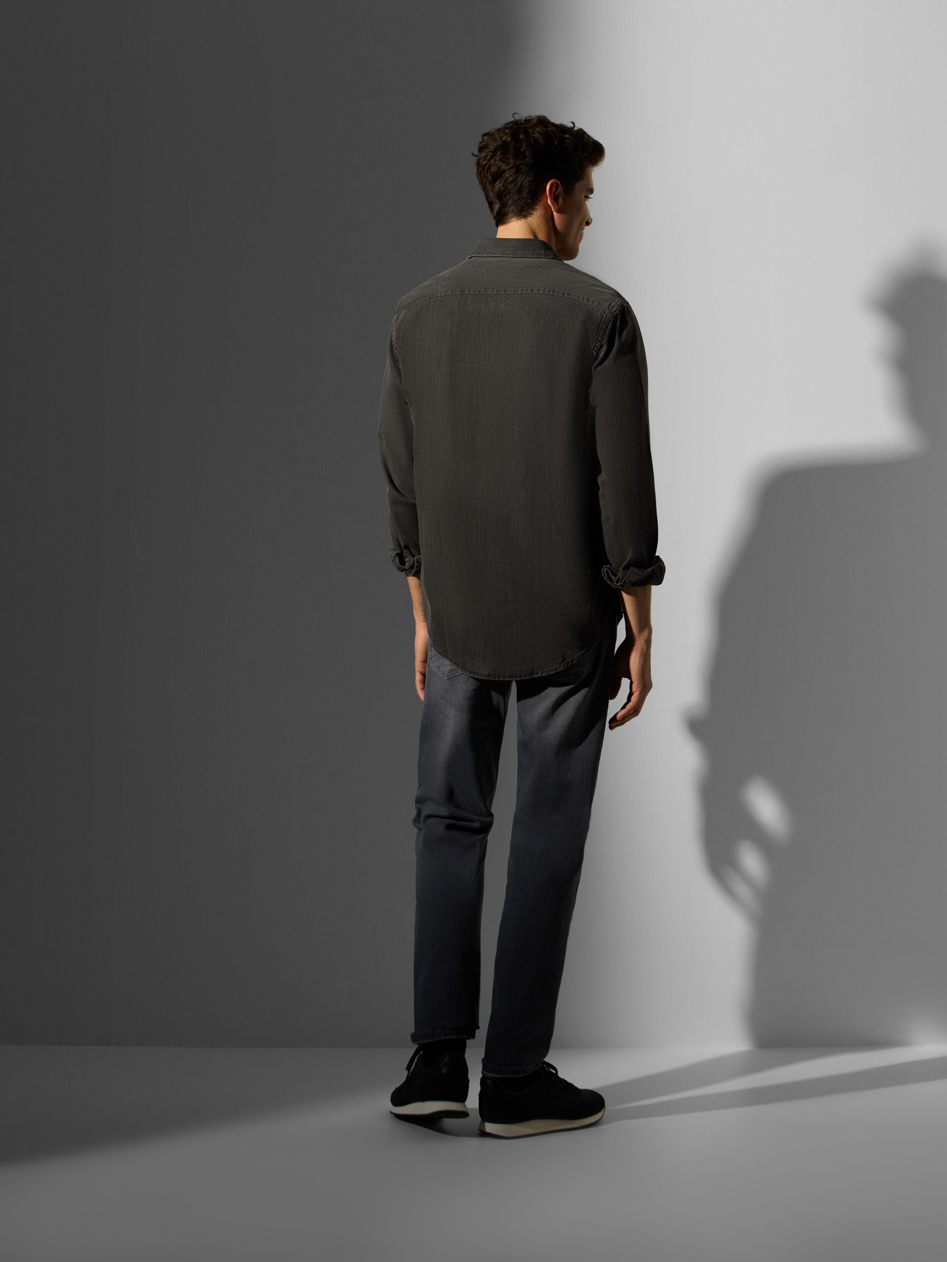 Pantalon sport dark jeans gris