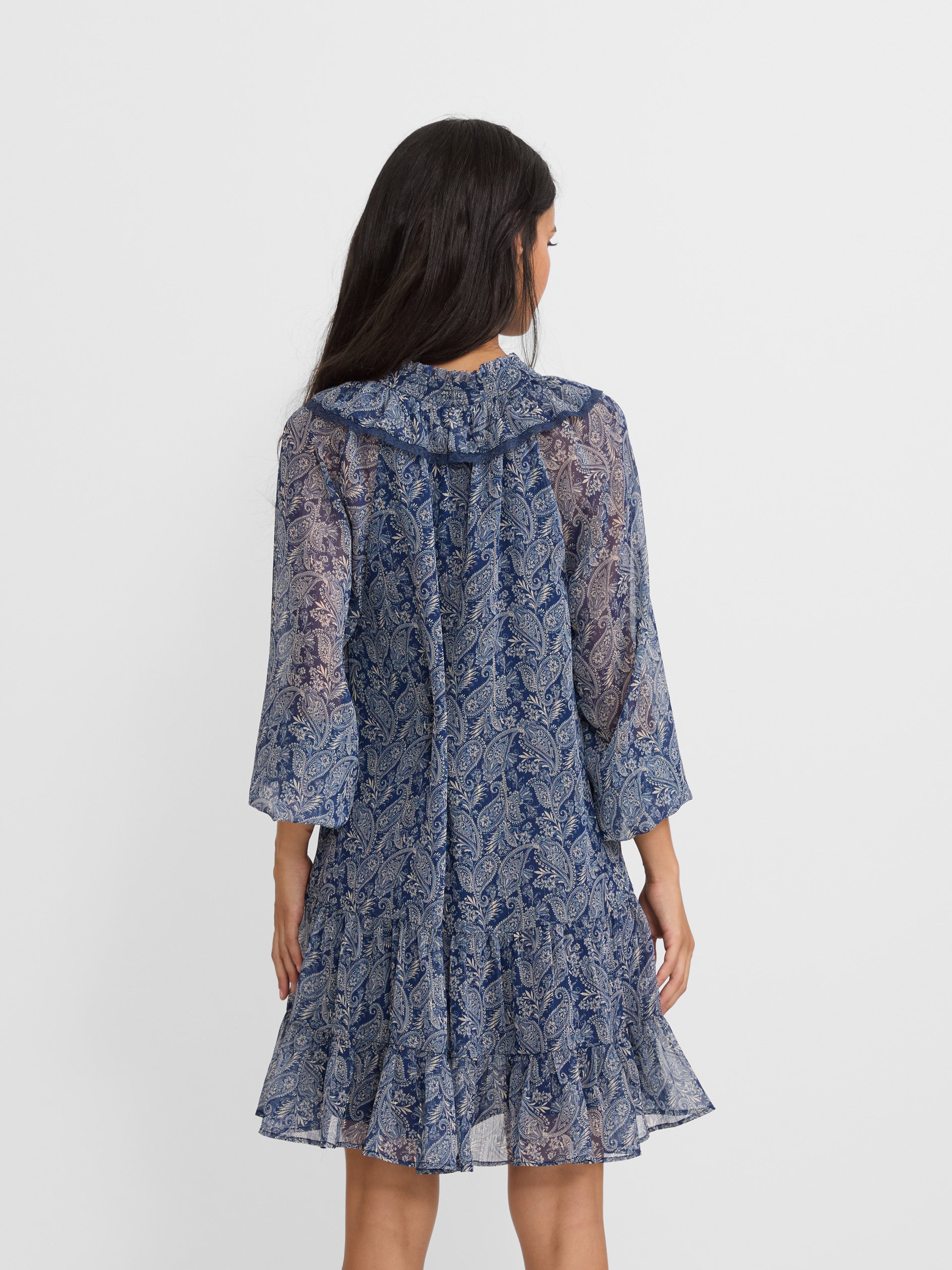 Vestido mini com folhos estampado azul