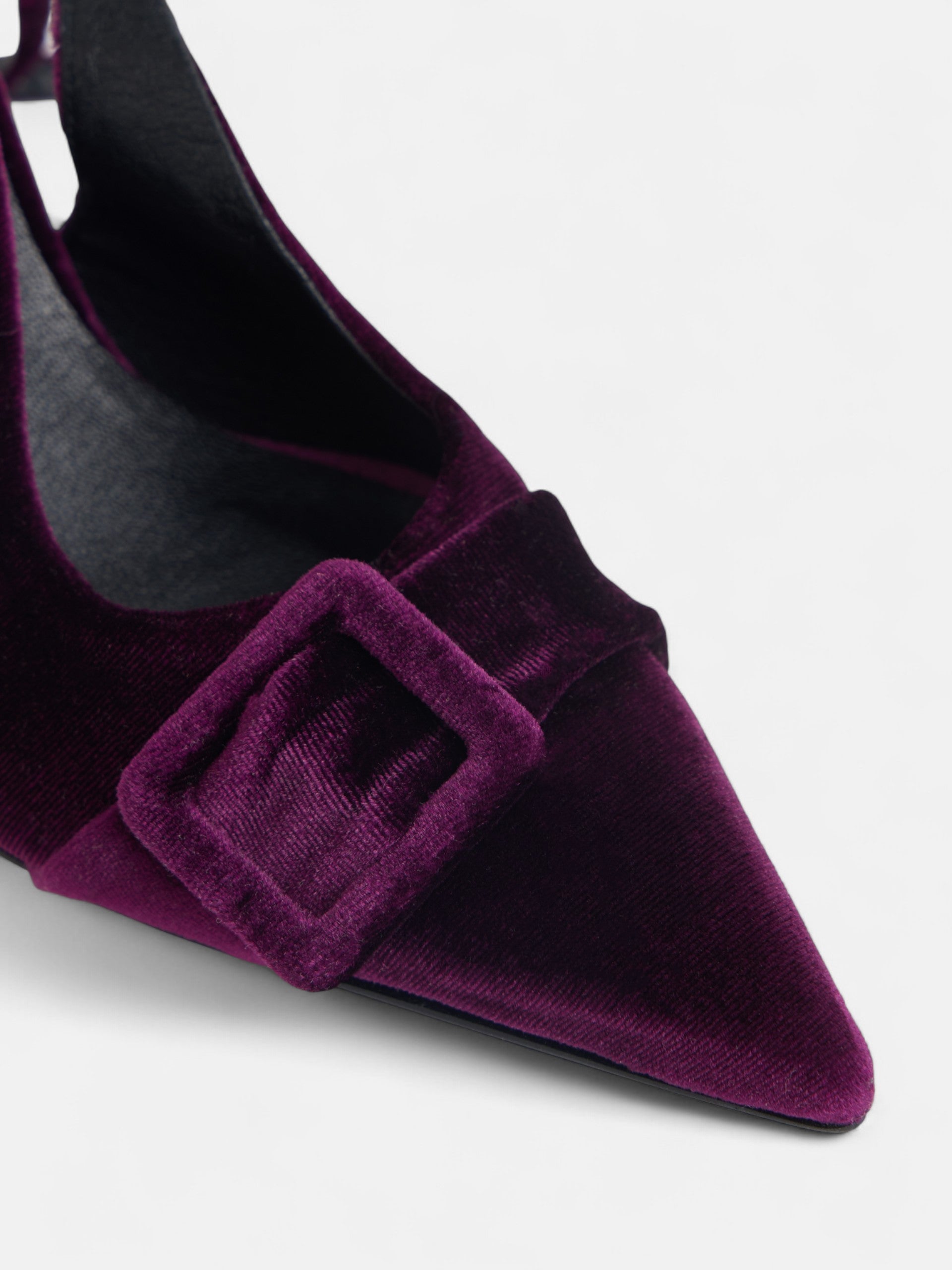 Sandália de salto em veludo borgonha