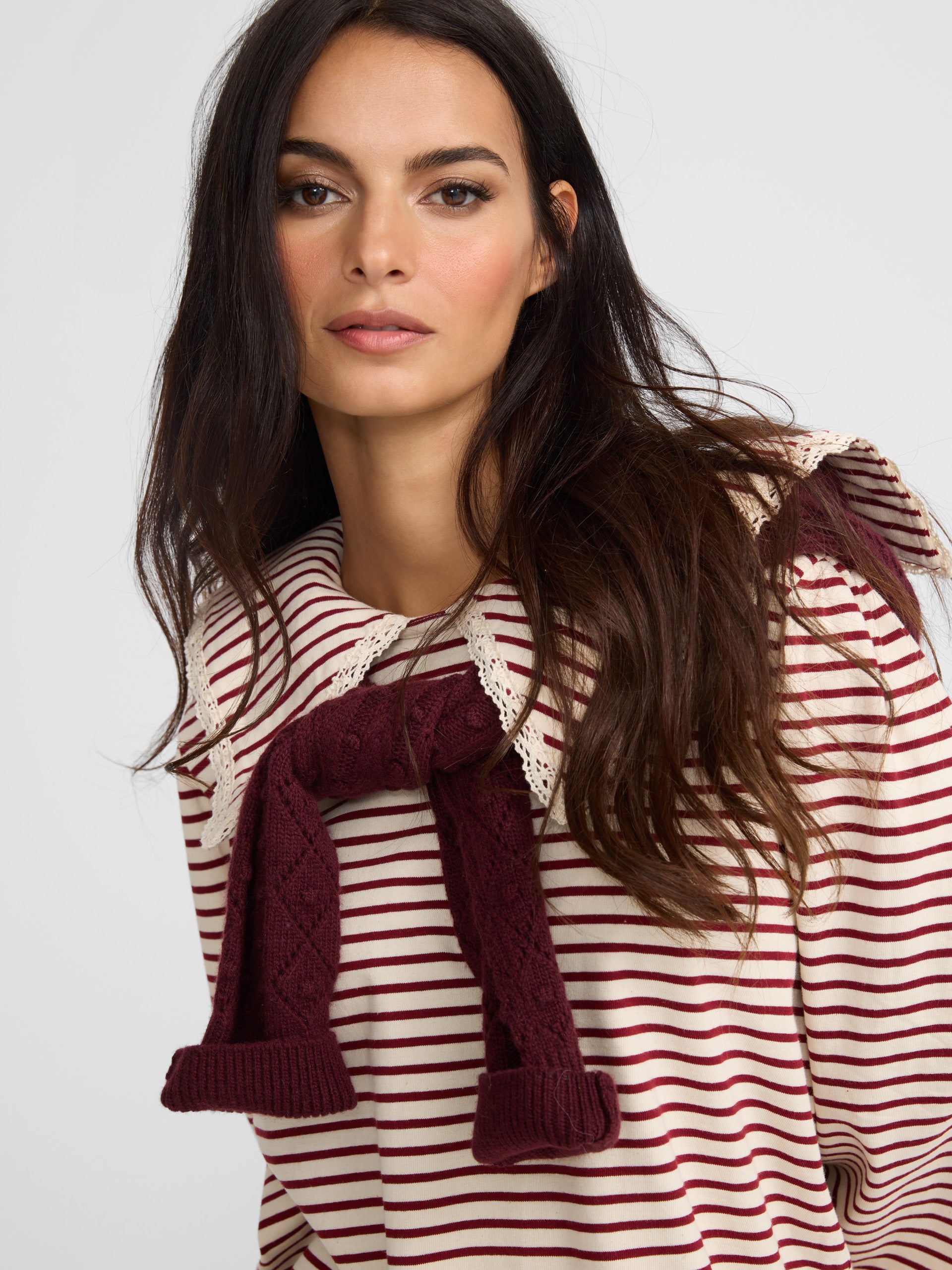 Women's maroon striped crew neck T-shirt