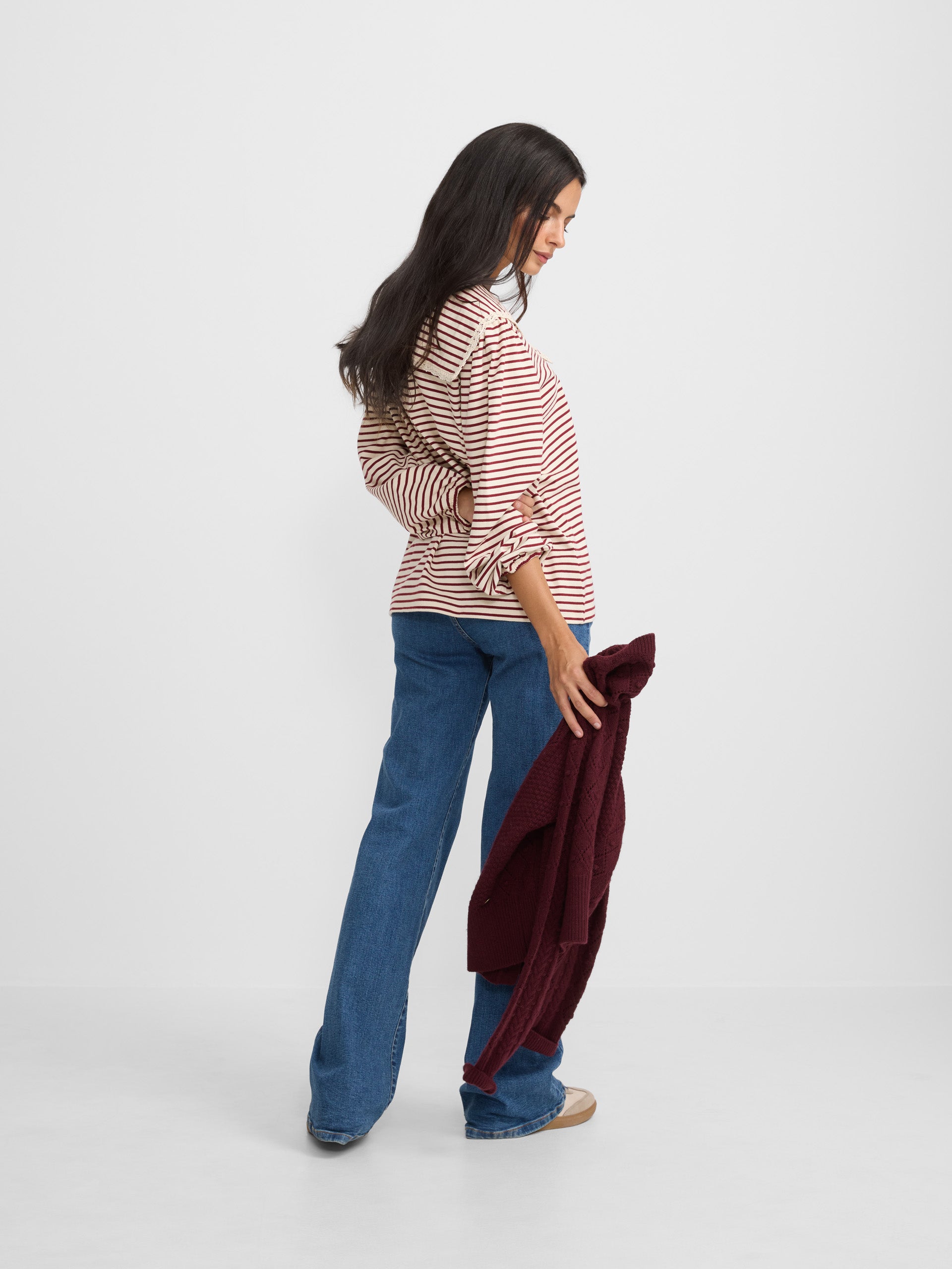 Women's maroon striped crew neck T-shirt