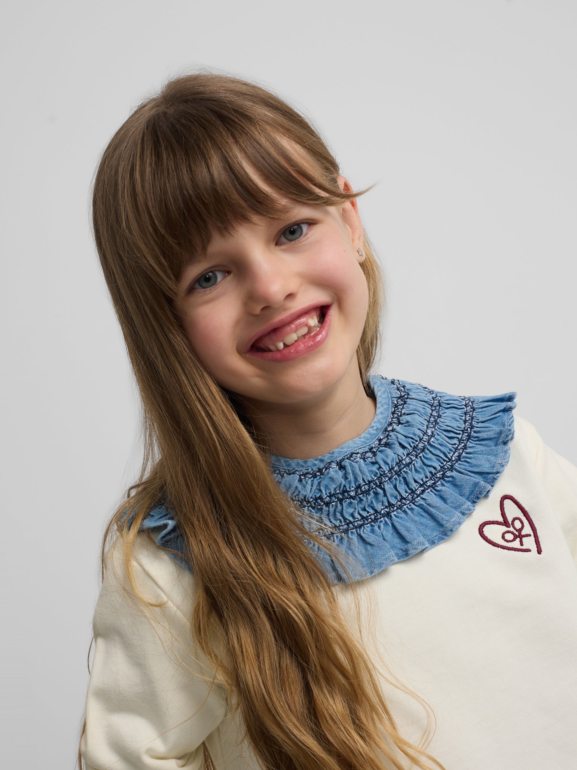 Sudadera girl corazon crudo