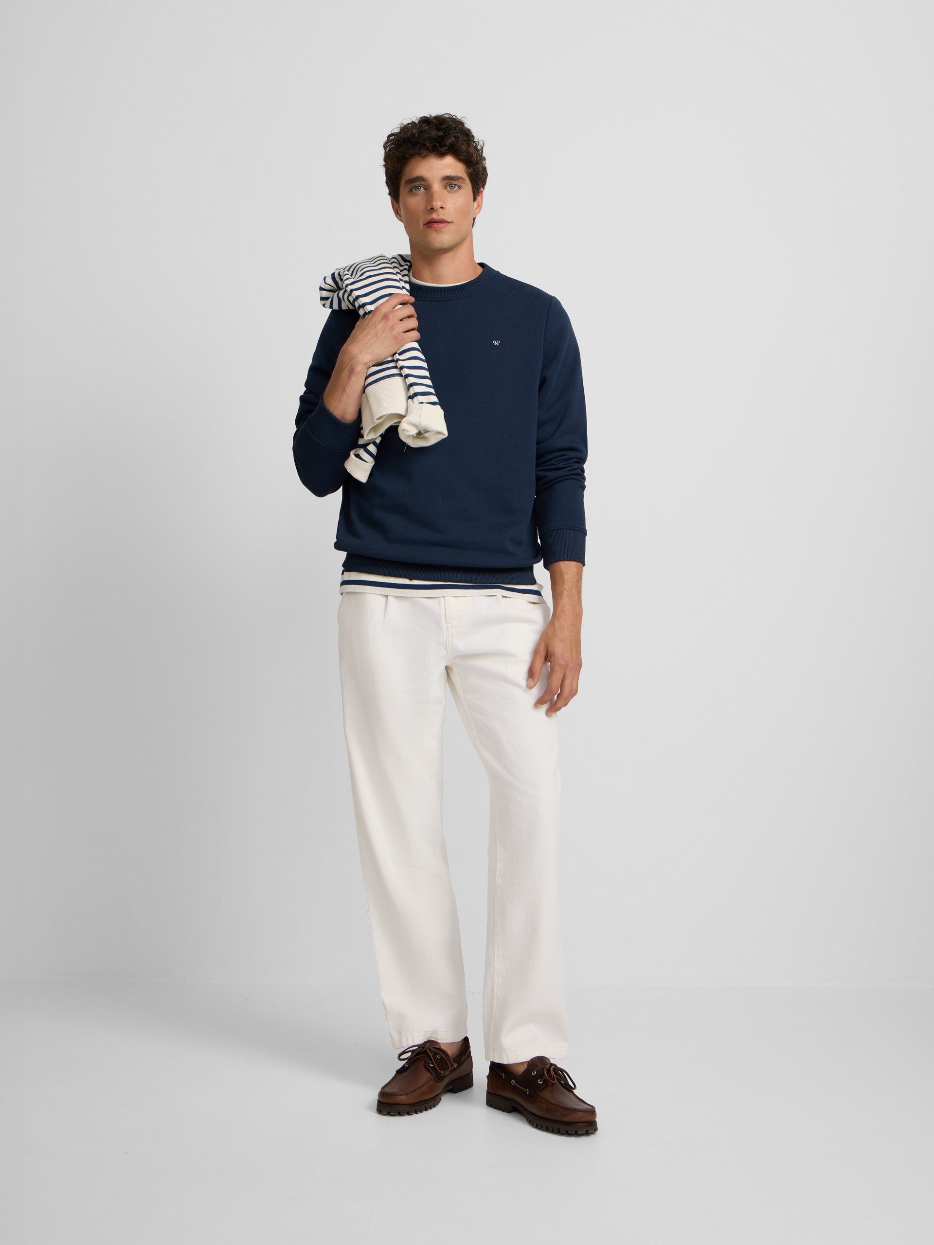 The Hamptons blue sweatshirt