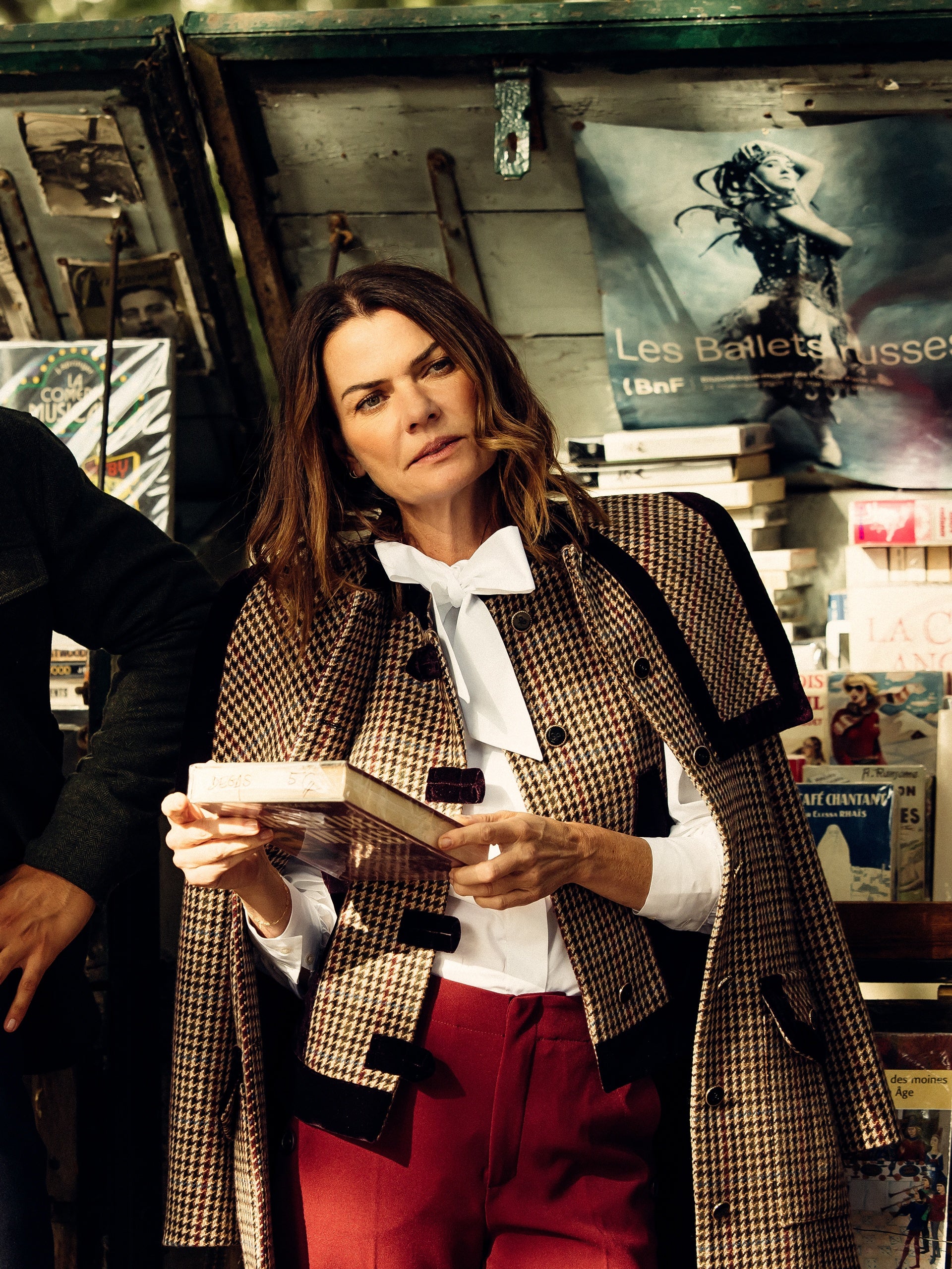 Colete exclusivo com detalhes em padrão pied-de-poule bordeaux