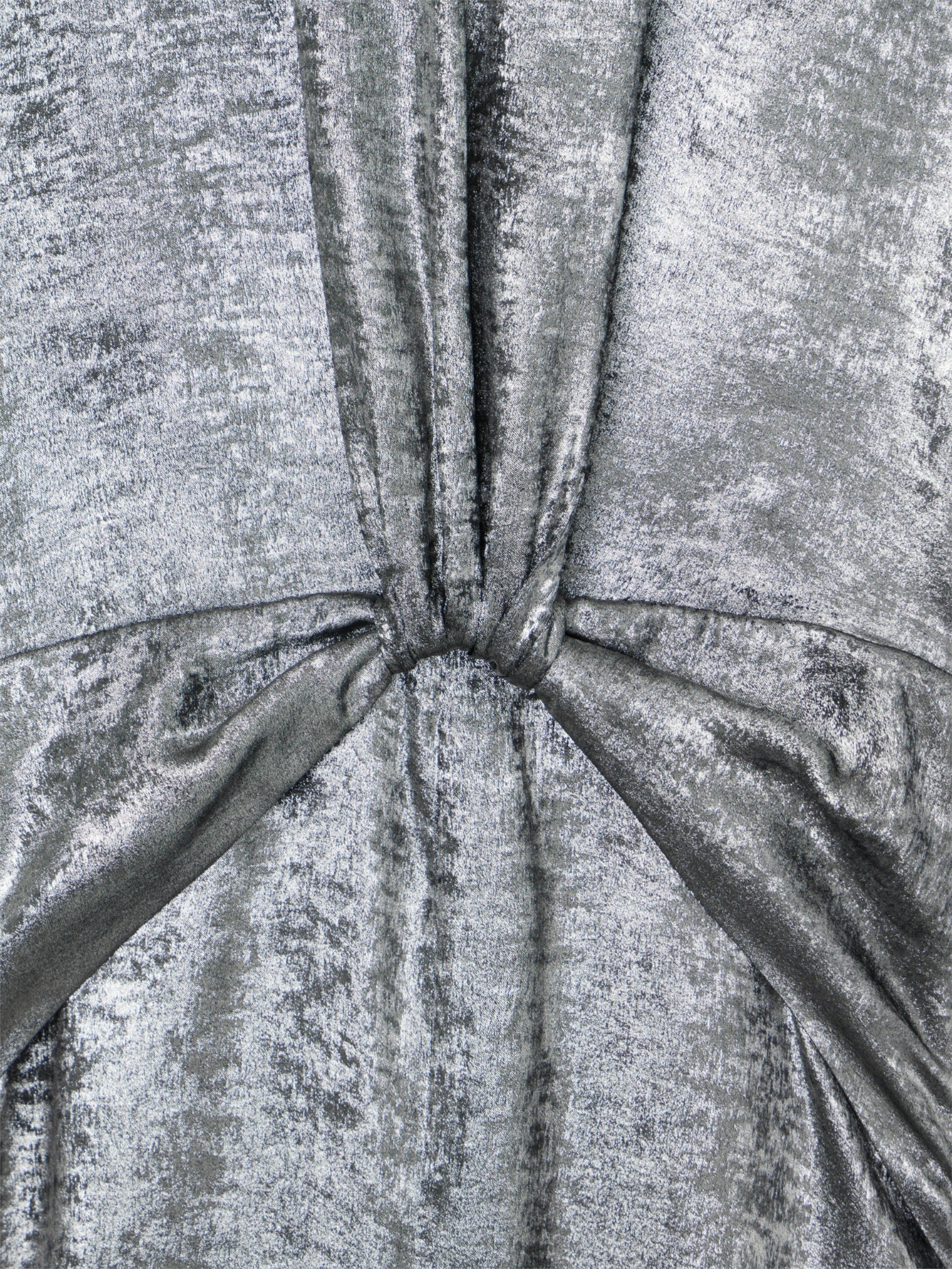 Vestido largo asimetrico plata