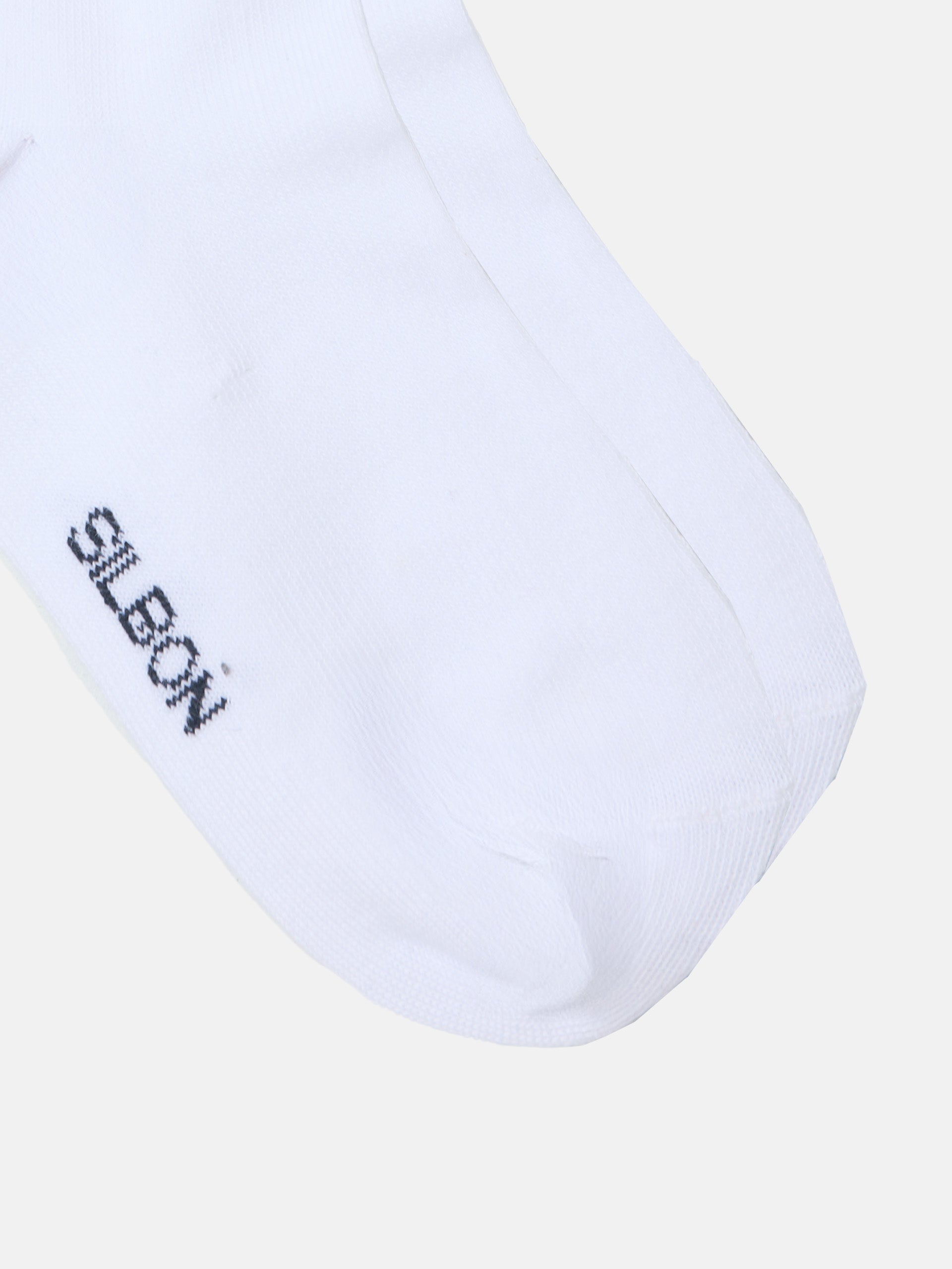 Kids sport socks with colored stripes