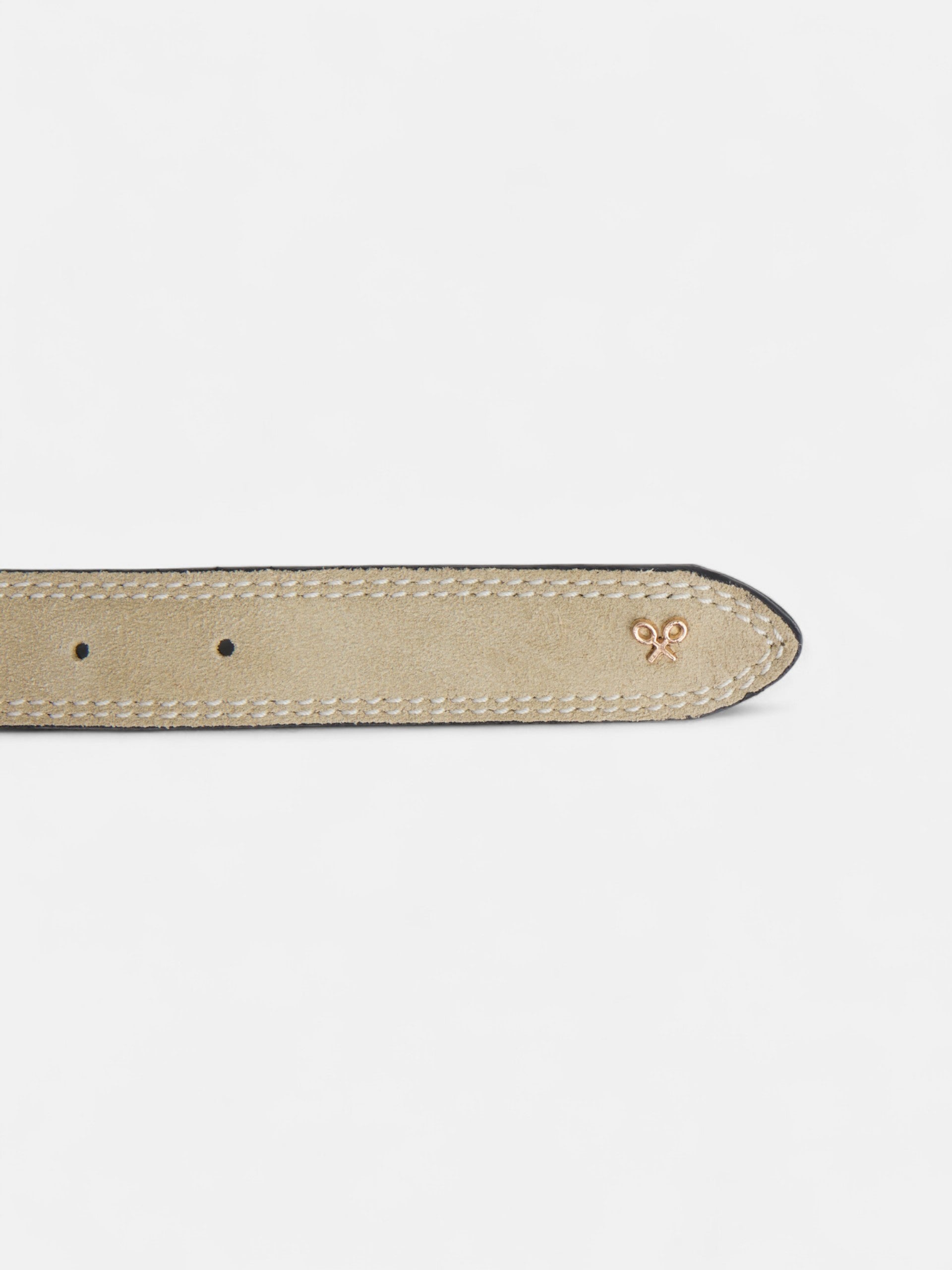 Leather belt with raw suede stitching