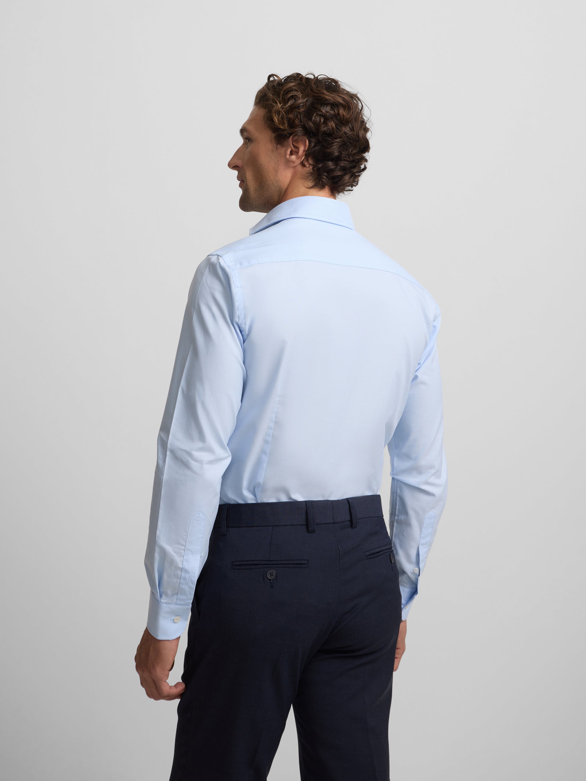 Chemise habillée unie bleu ciel