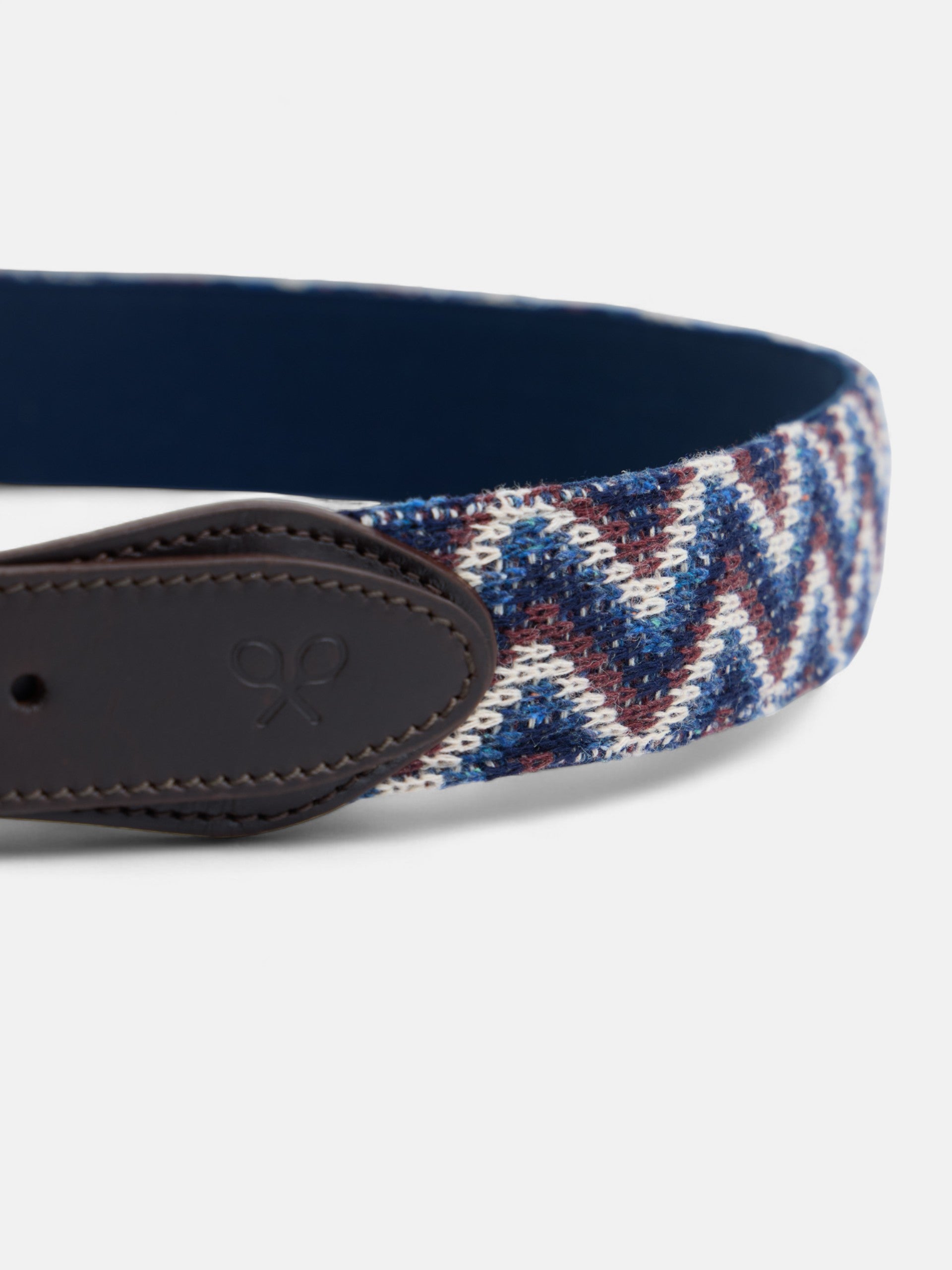 Cinto de pele entrançado em azul