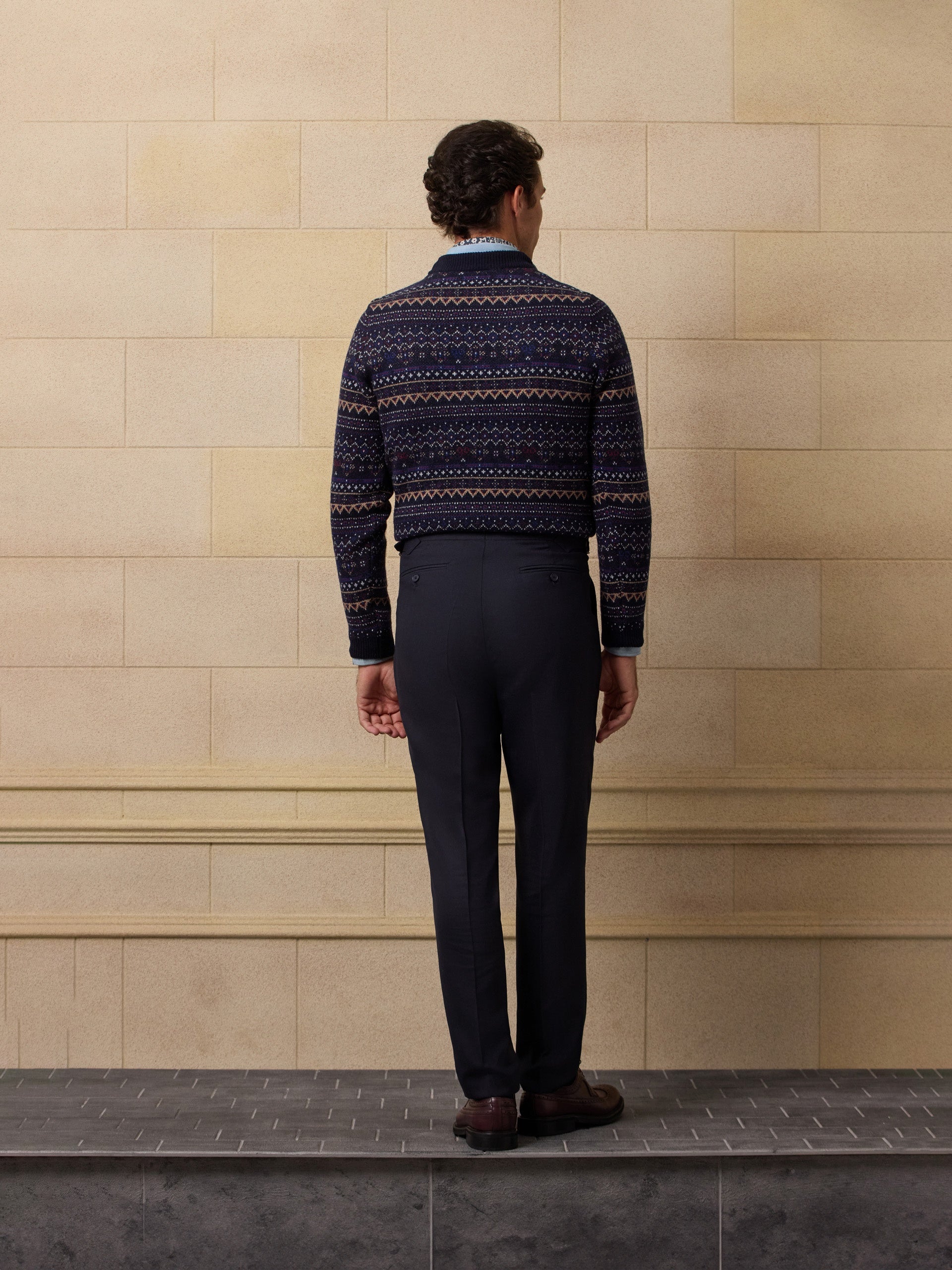 Pantalon plissé bleu marine unique