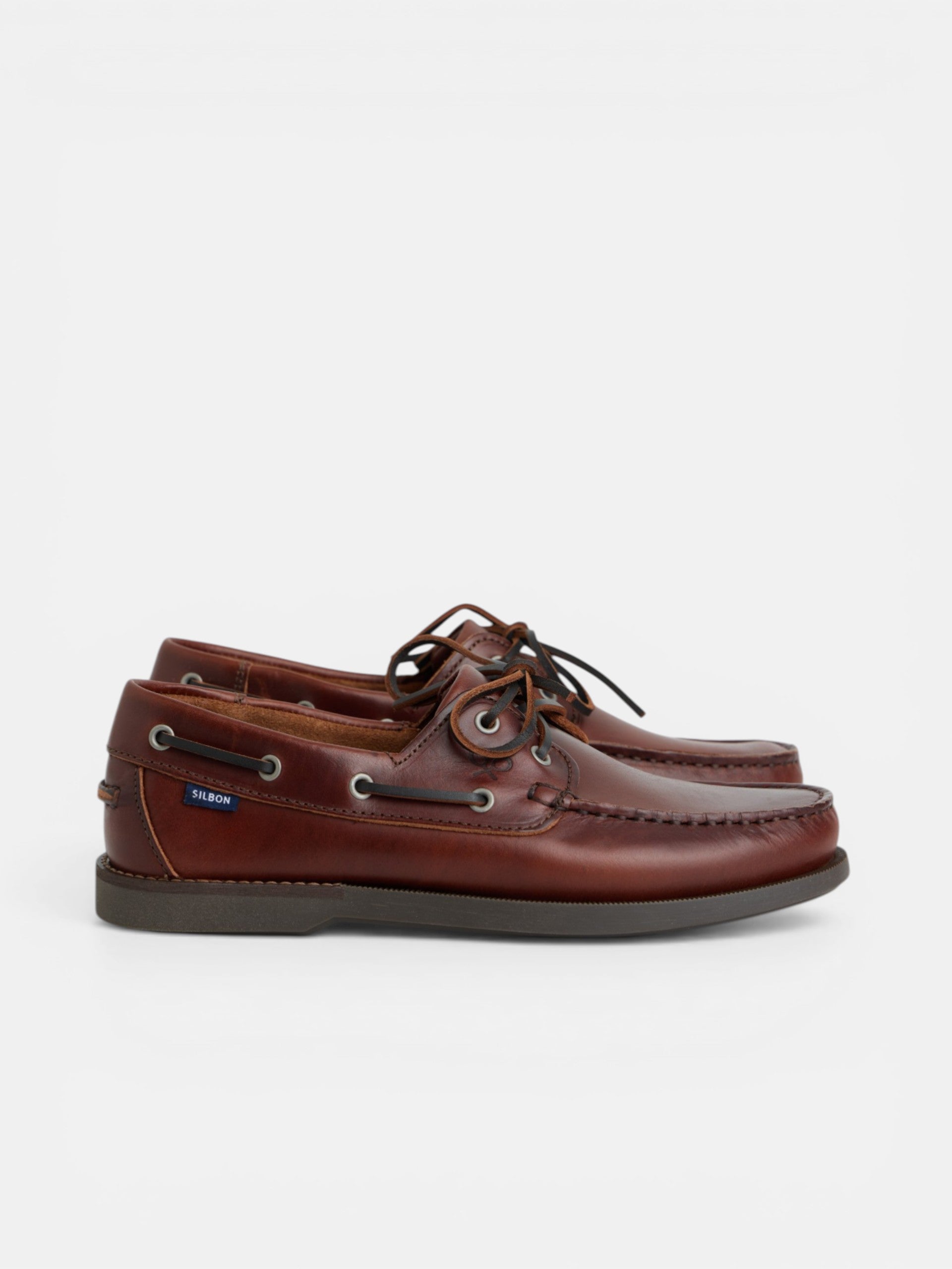 Light brown fine leather boat shoe