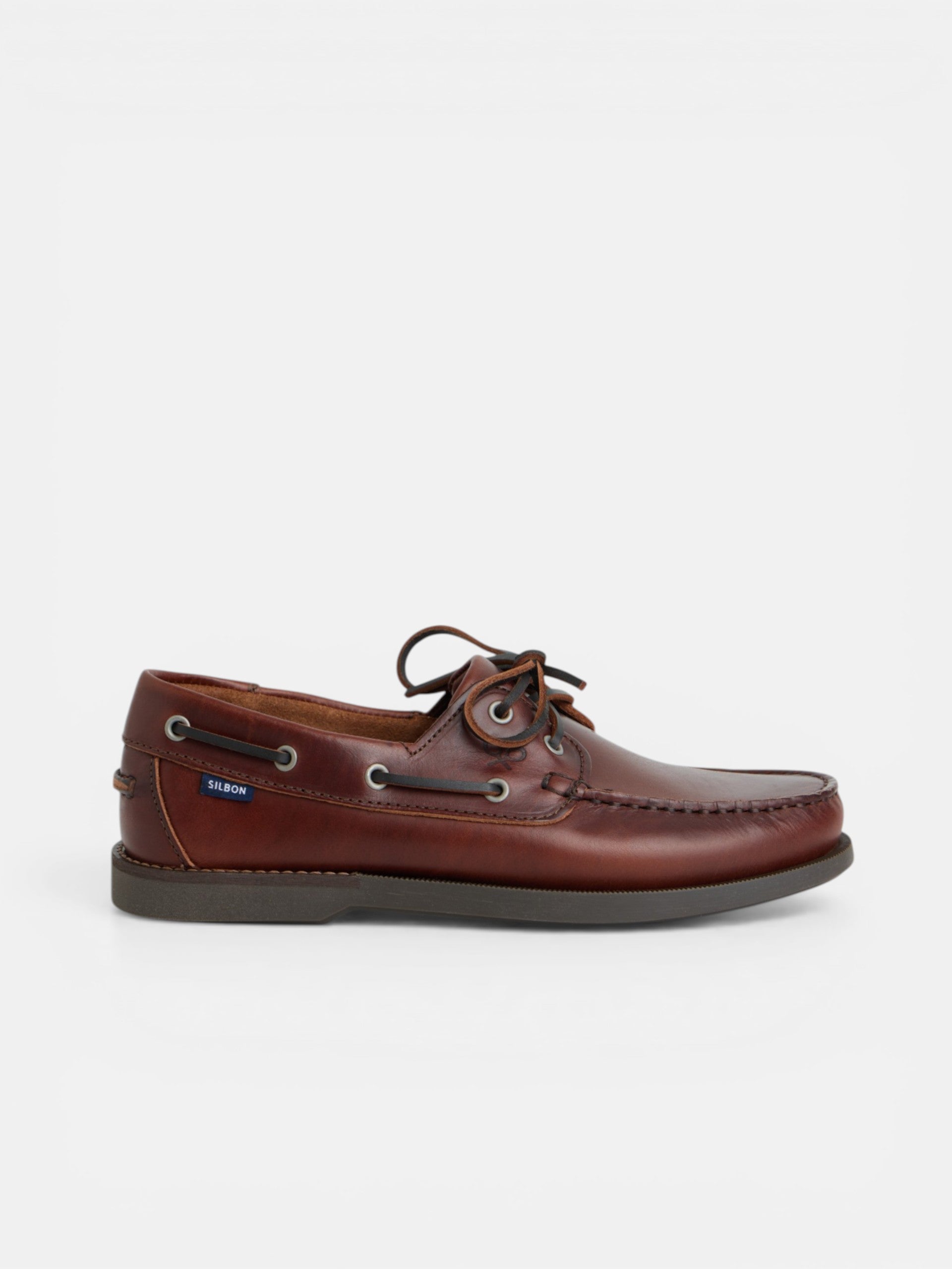 Light brown fine leather boat shoe
