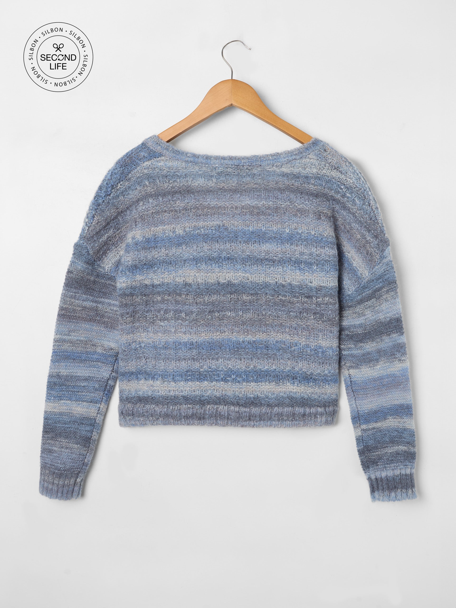 Jersey/cardigan woman second life