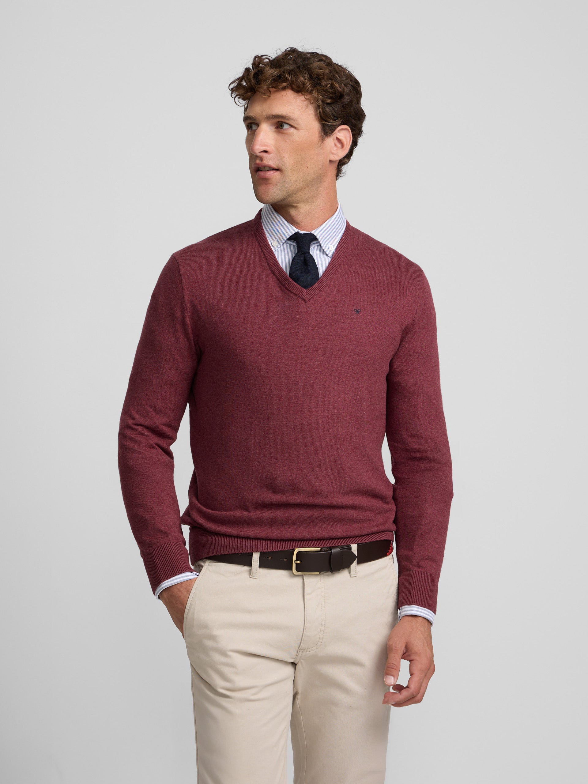 Jersey cuello pico burdeos