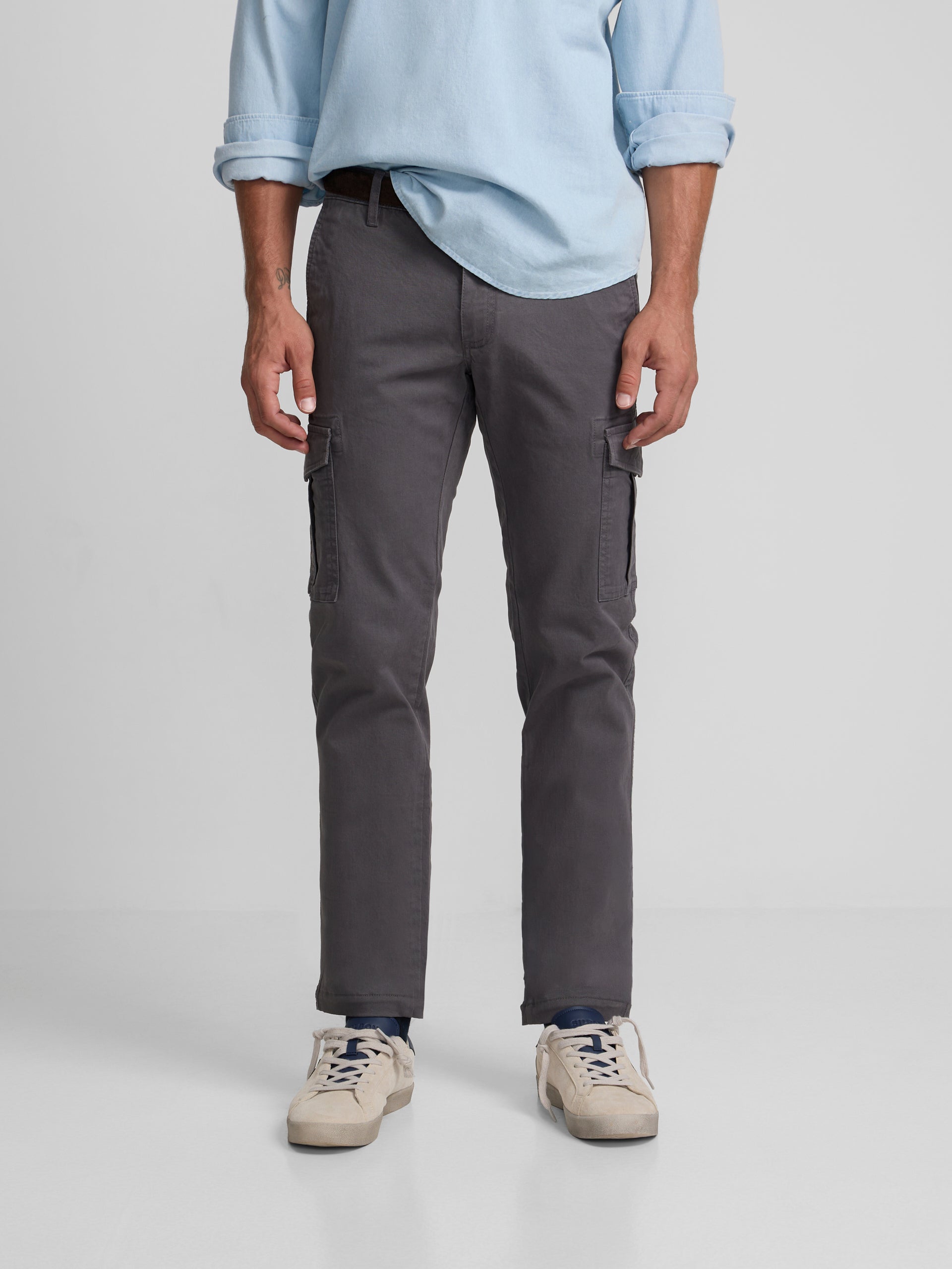 Pantalon cargo sport gris anthracite