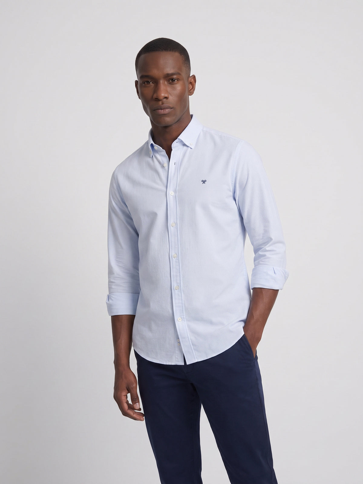 Chemise sport oxford à fines rayures bleu ciel