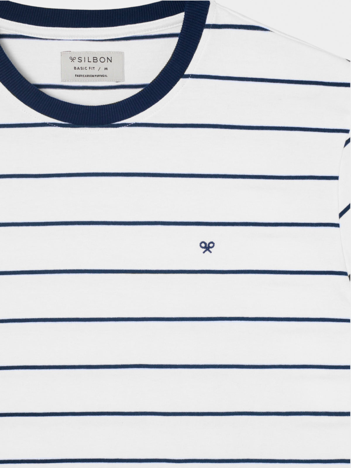 Cruise T-shirt with fine blue stripes