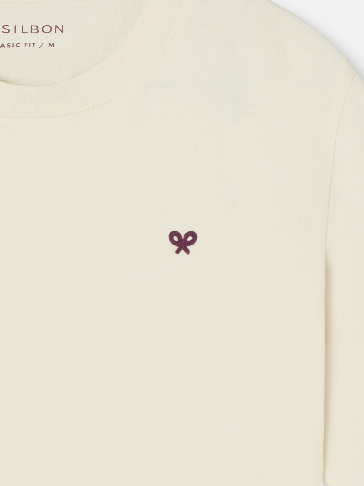 Camiseta silbon outfits crema