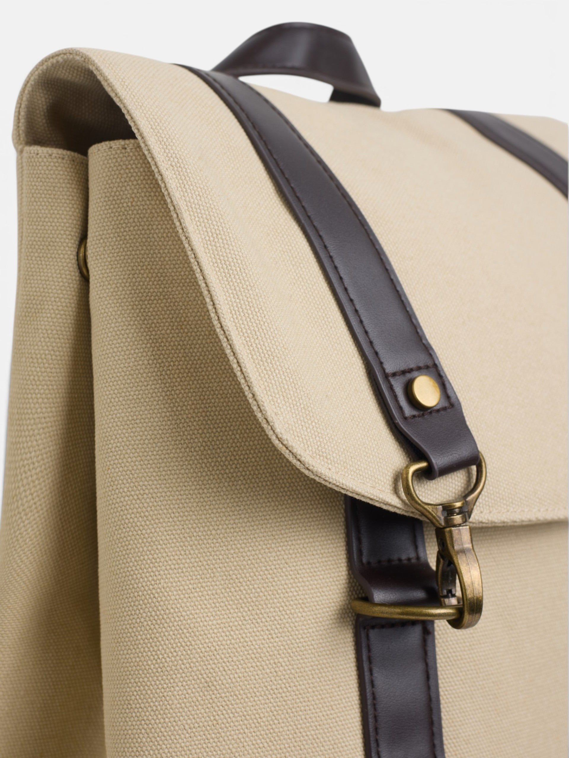 Mochila ajustable beige