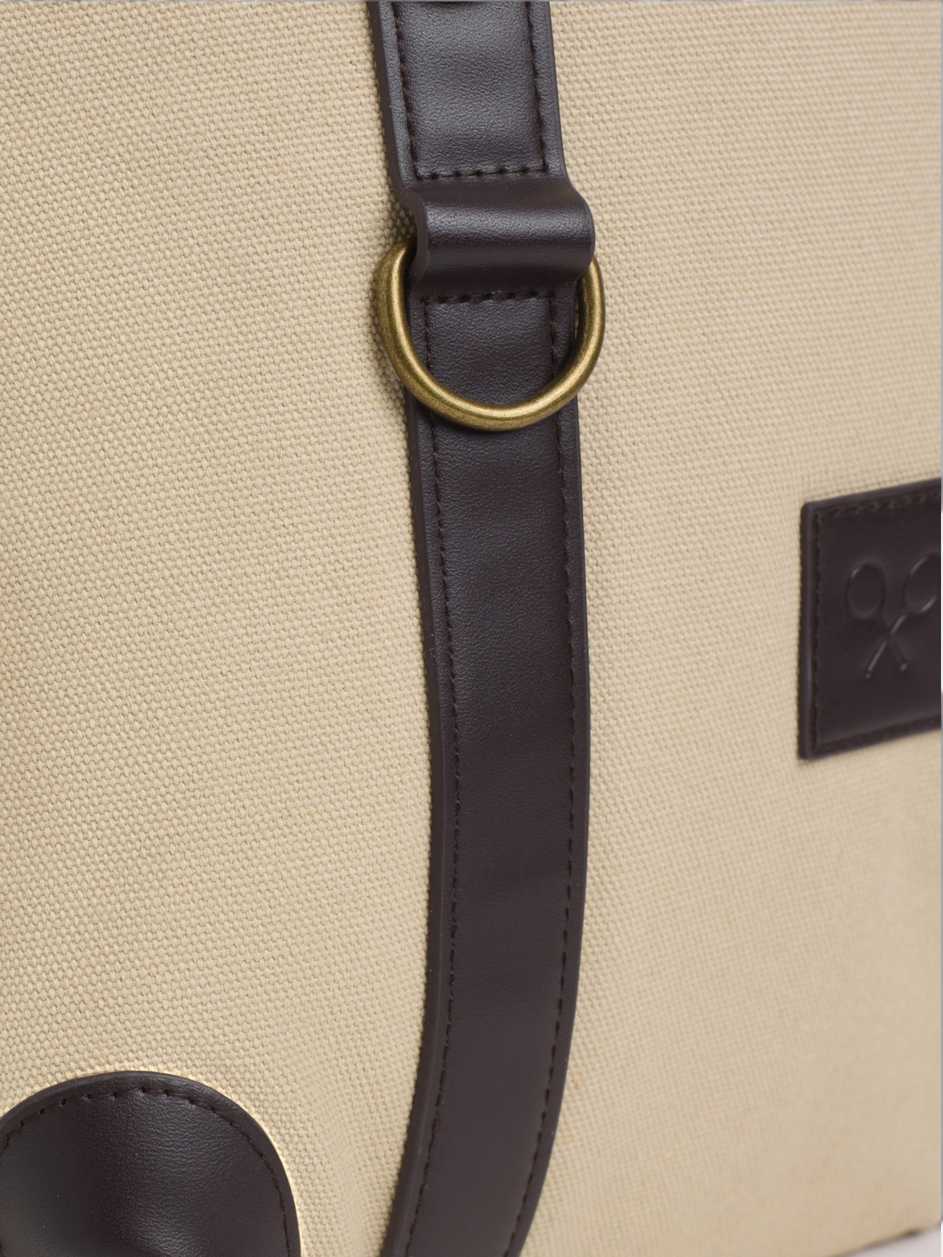 Mochila ajustable beige