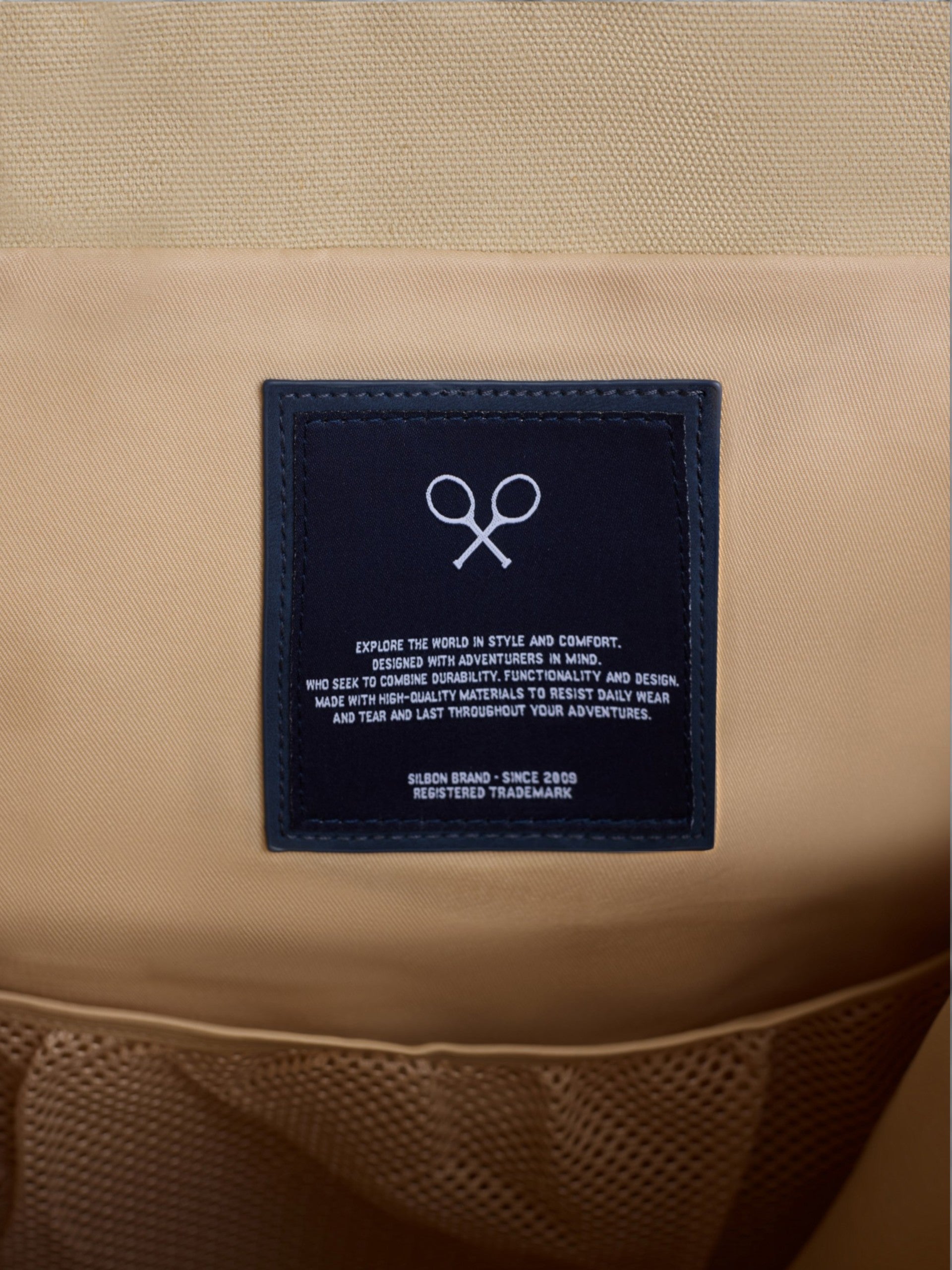 Mochila ajustable beige