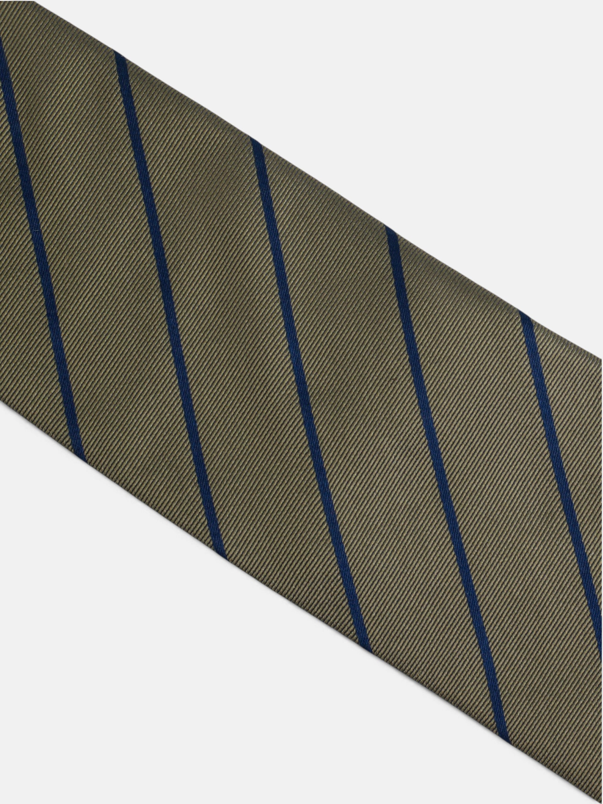 Corbata raya media verde