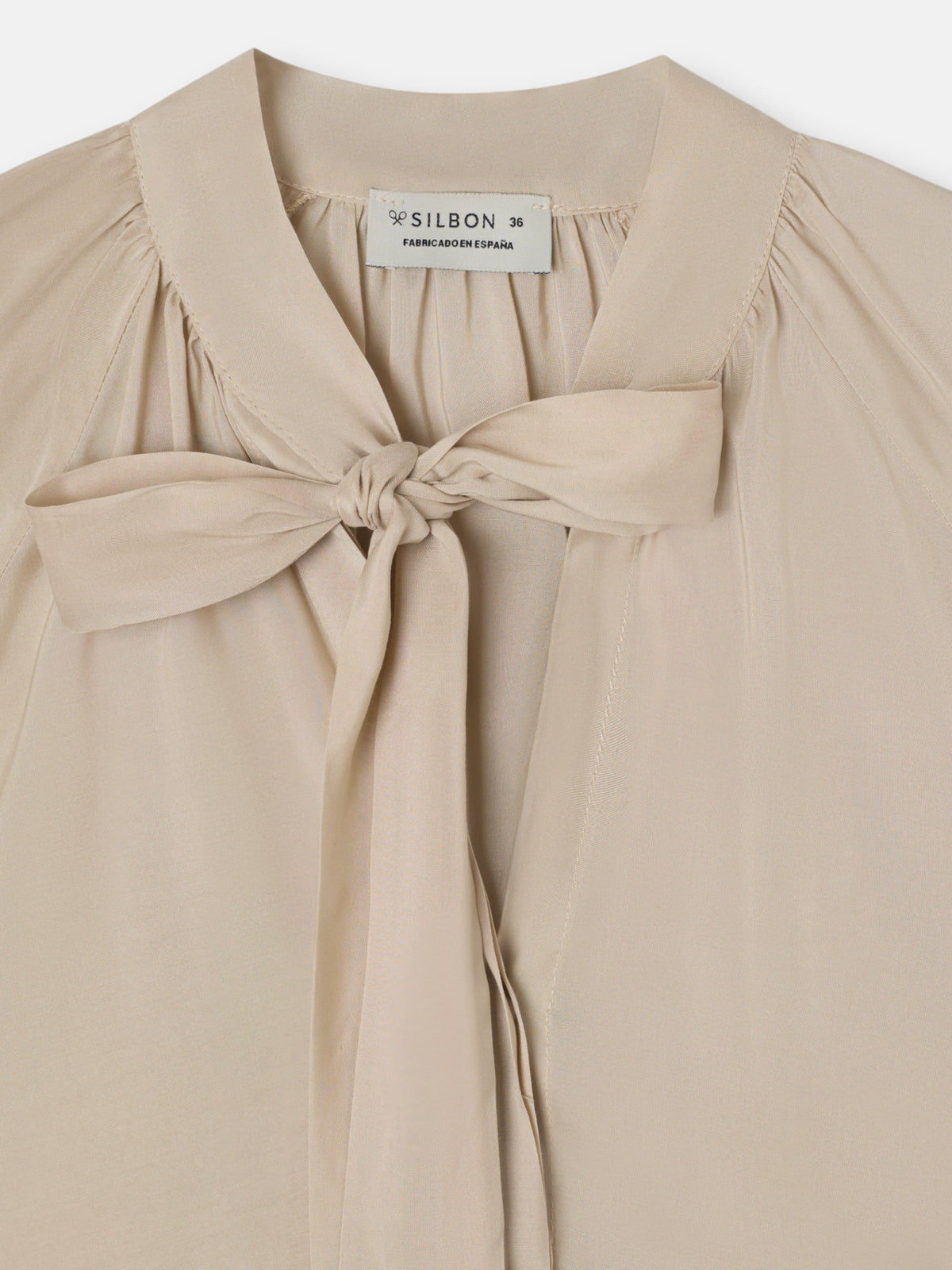Blusa romantica lazada crudo