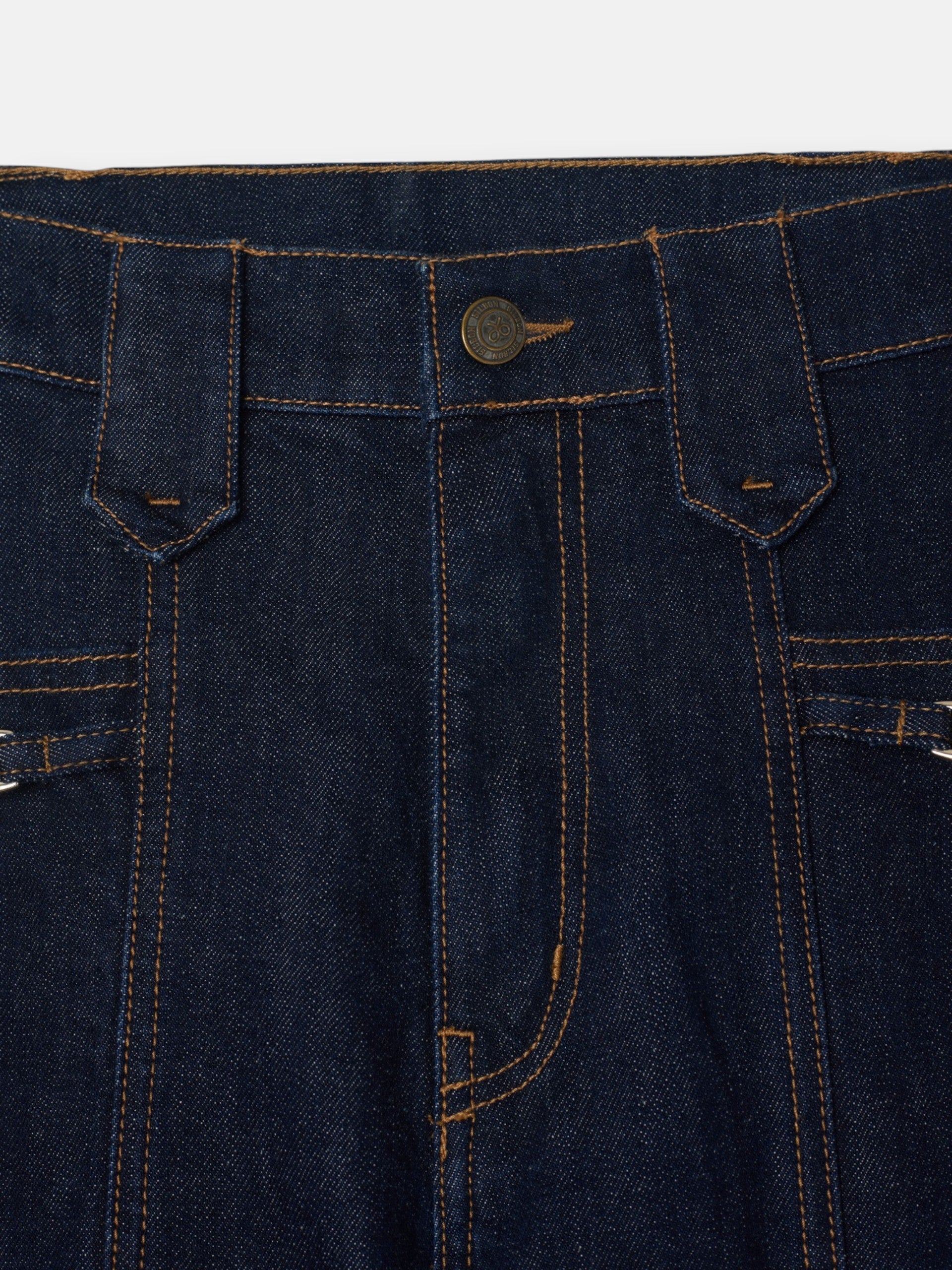 Pantalon droit en denim détails boucles denim