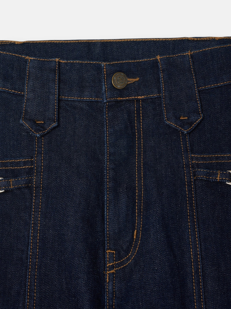 Pantalon denim recto detalle hebillas denim