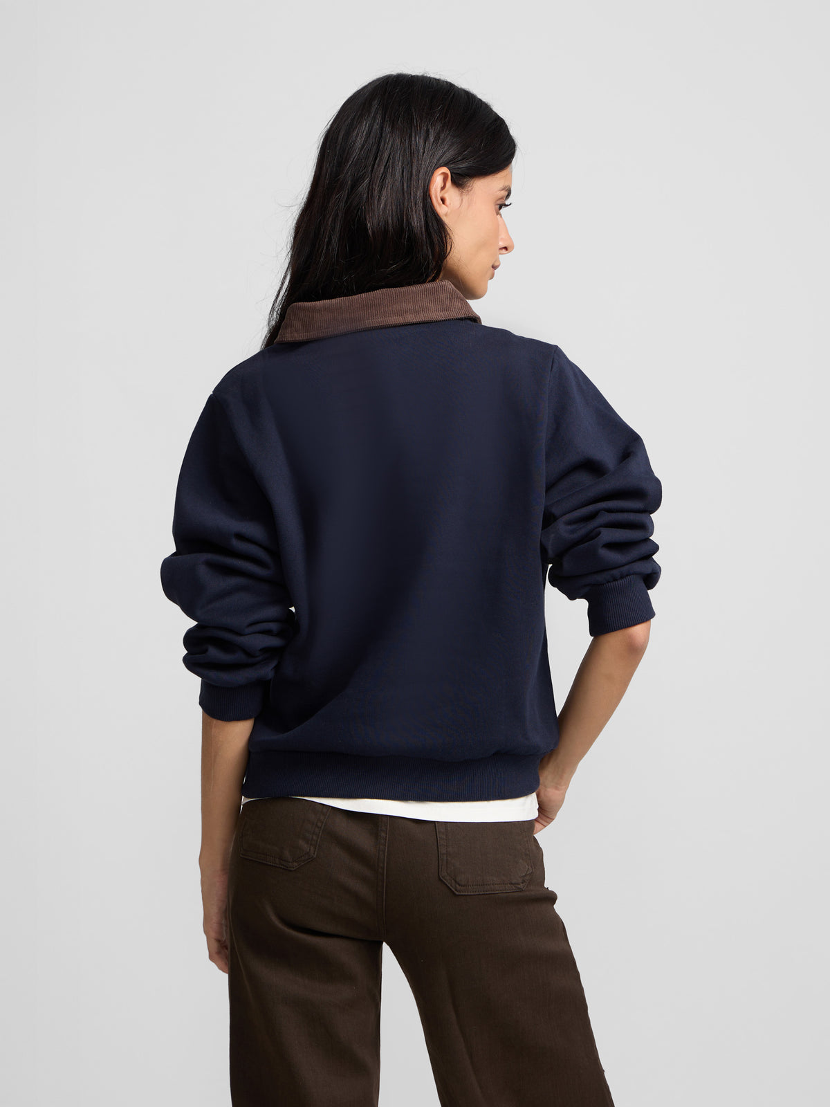 Sweat-shirt femme col polo velours bleu marine