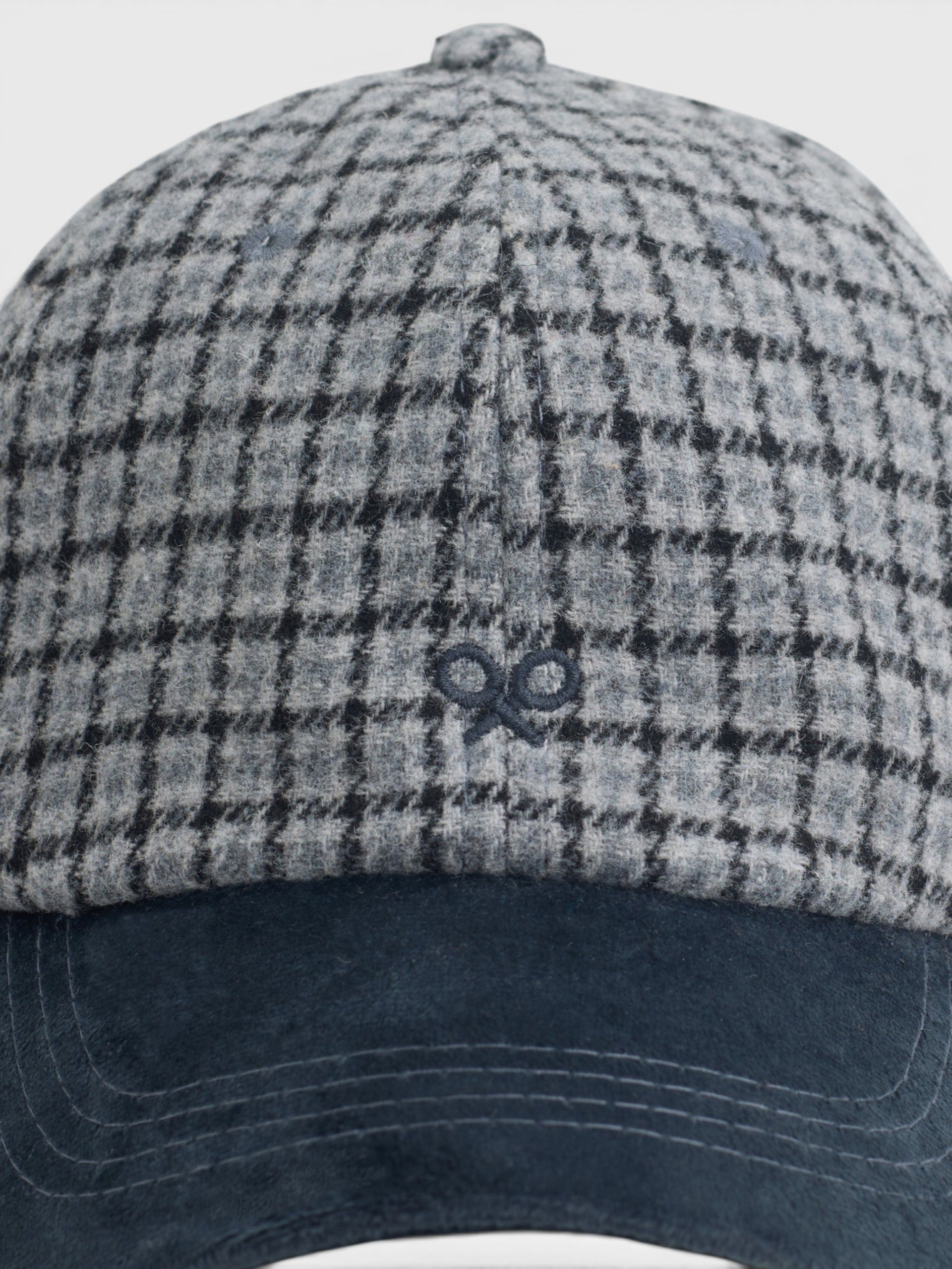 Gorra silbon cuadros grises