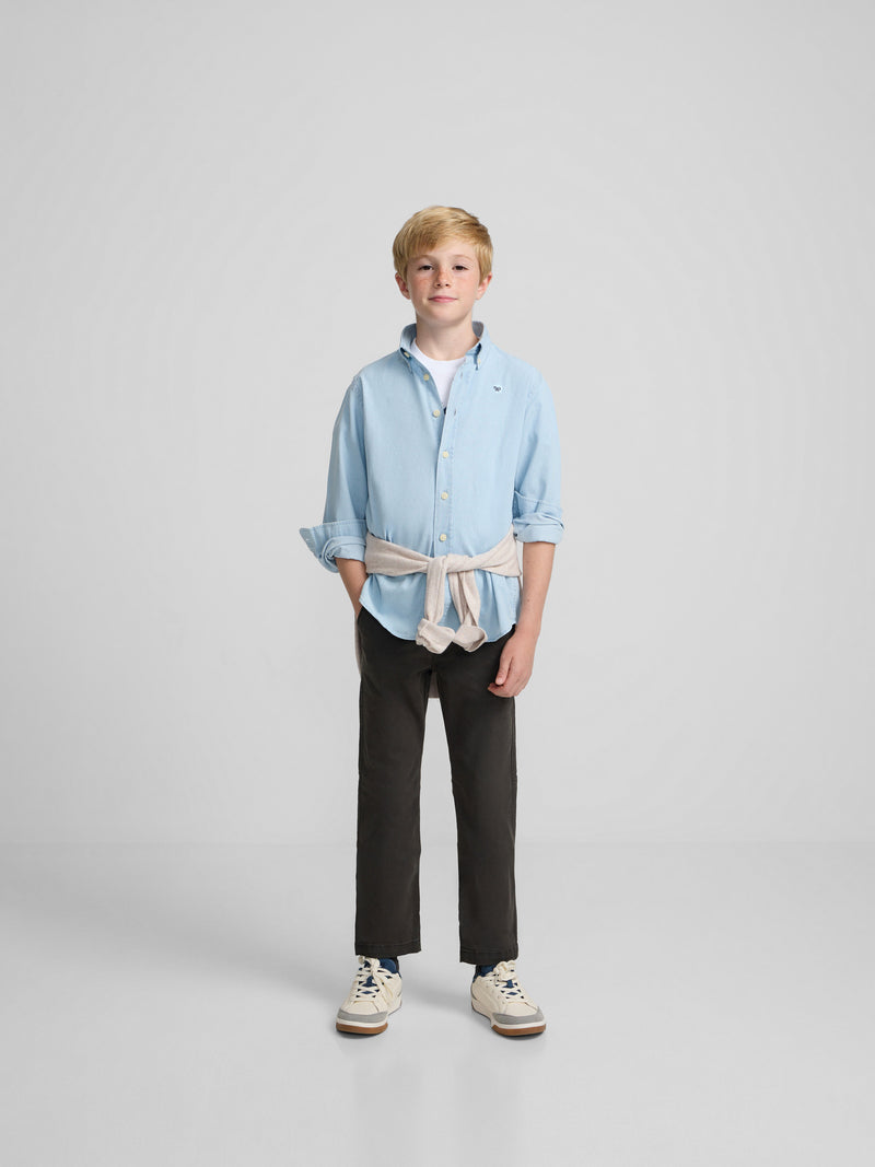 Camisa sport clássica de ganga azul claro para crianças