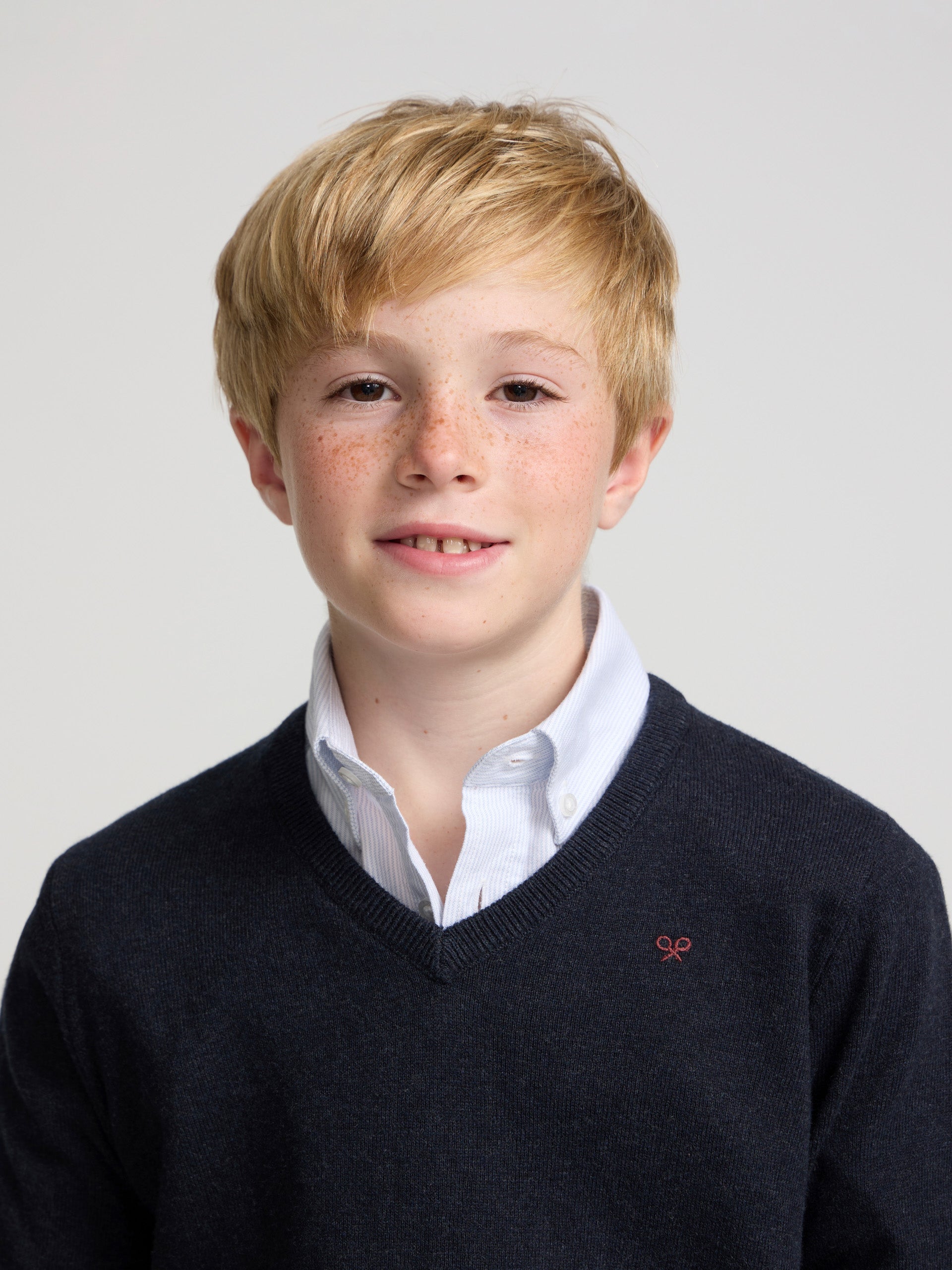 Pull enfant col en V bleu marine