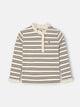 Camiseta girl cuello volante rayas camel y crudo