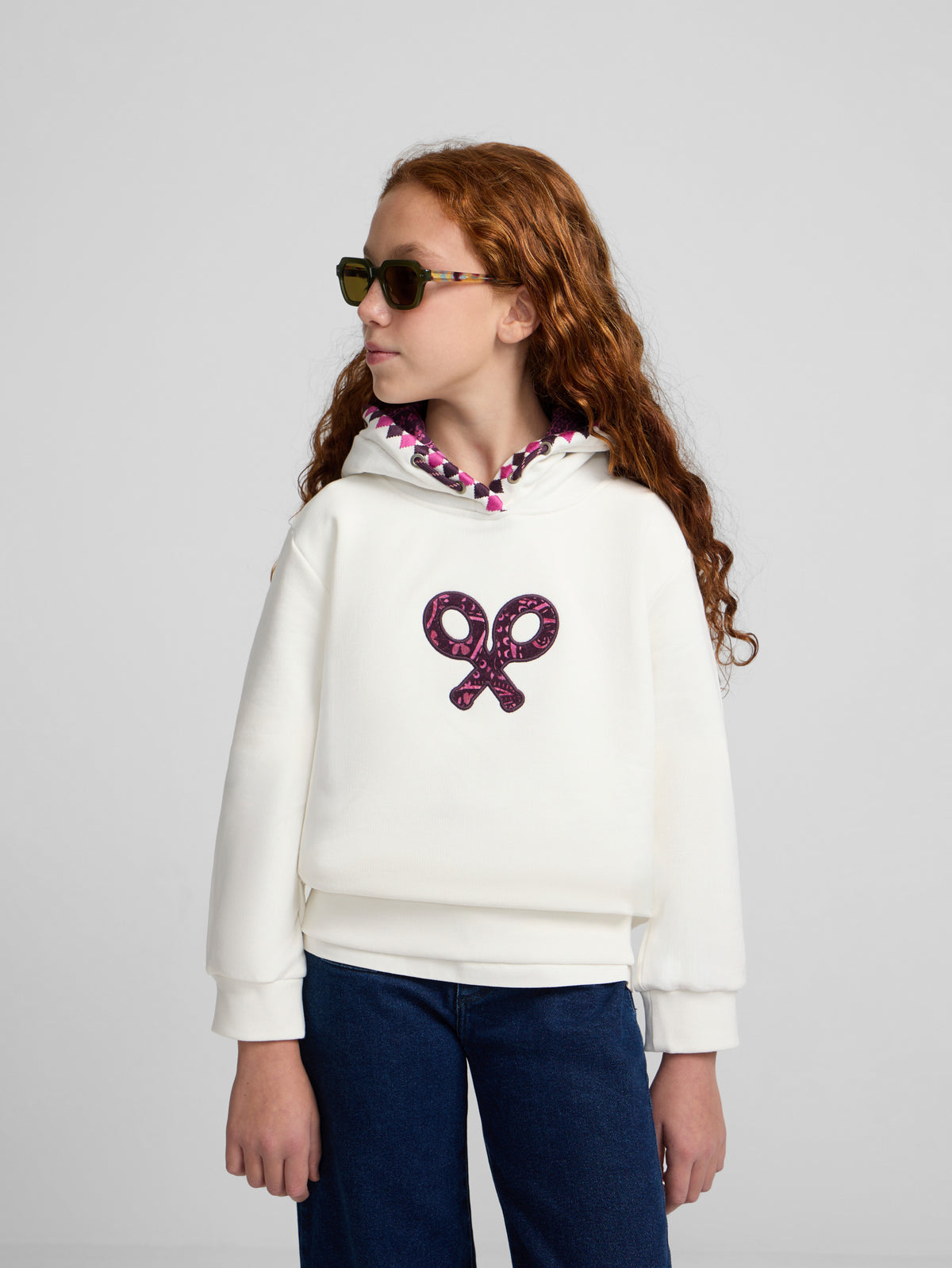 Girl's hoodie with racket print in raw color