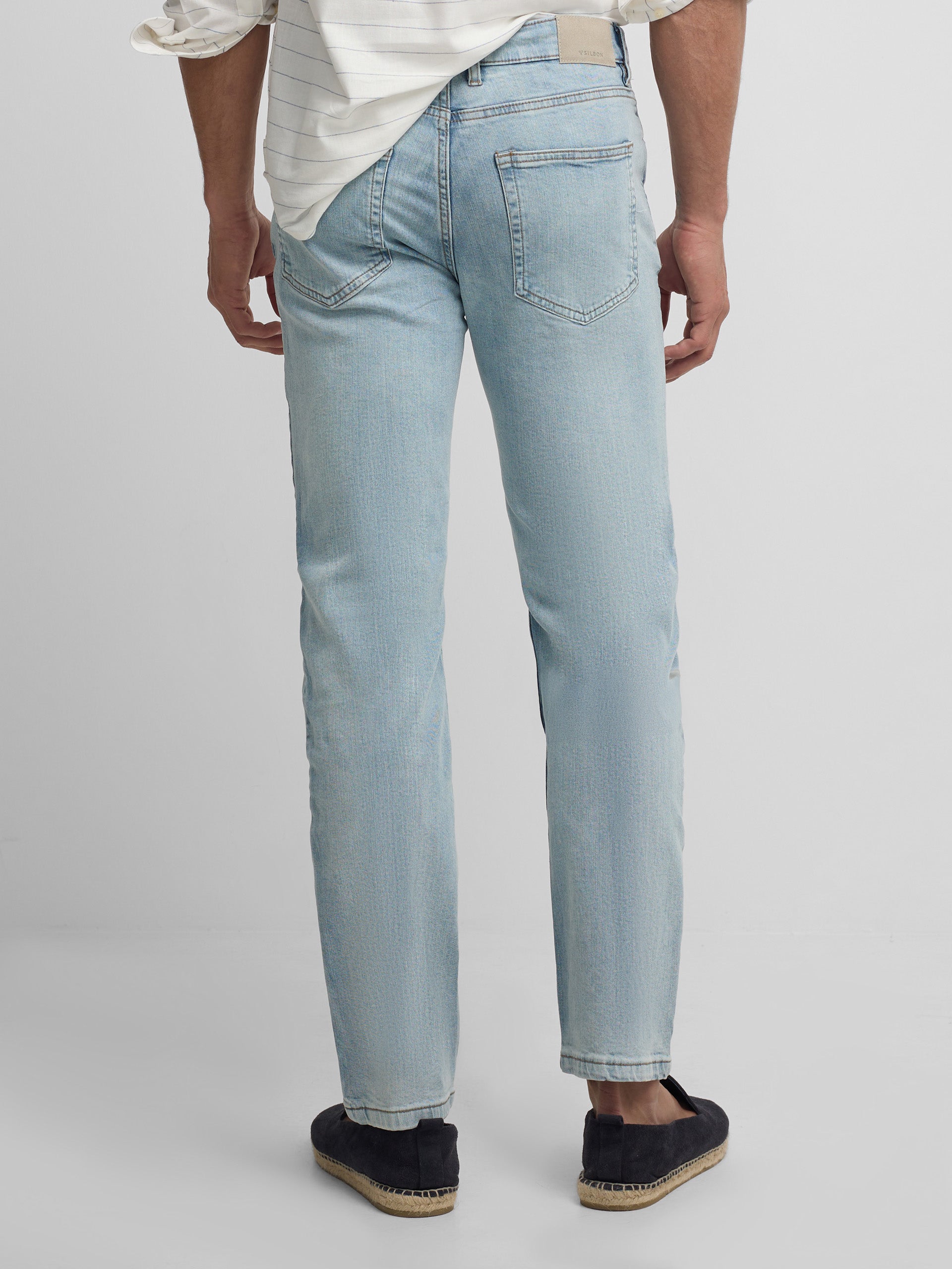 Pantalon de sport en jean bleu clair