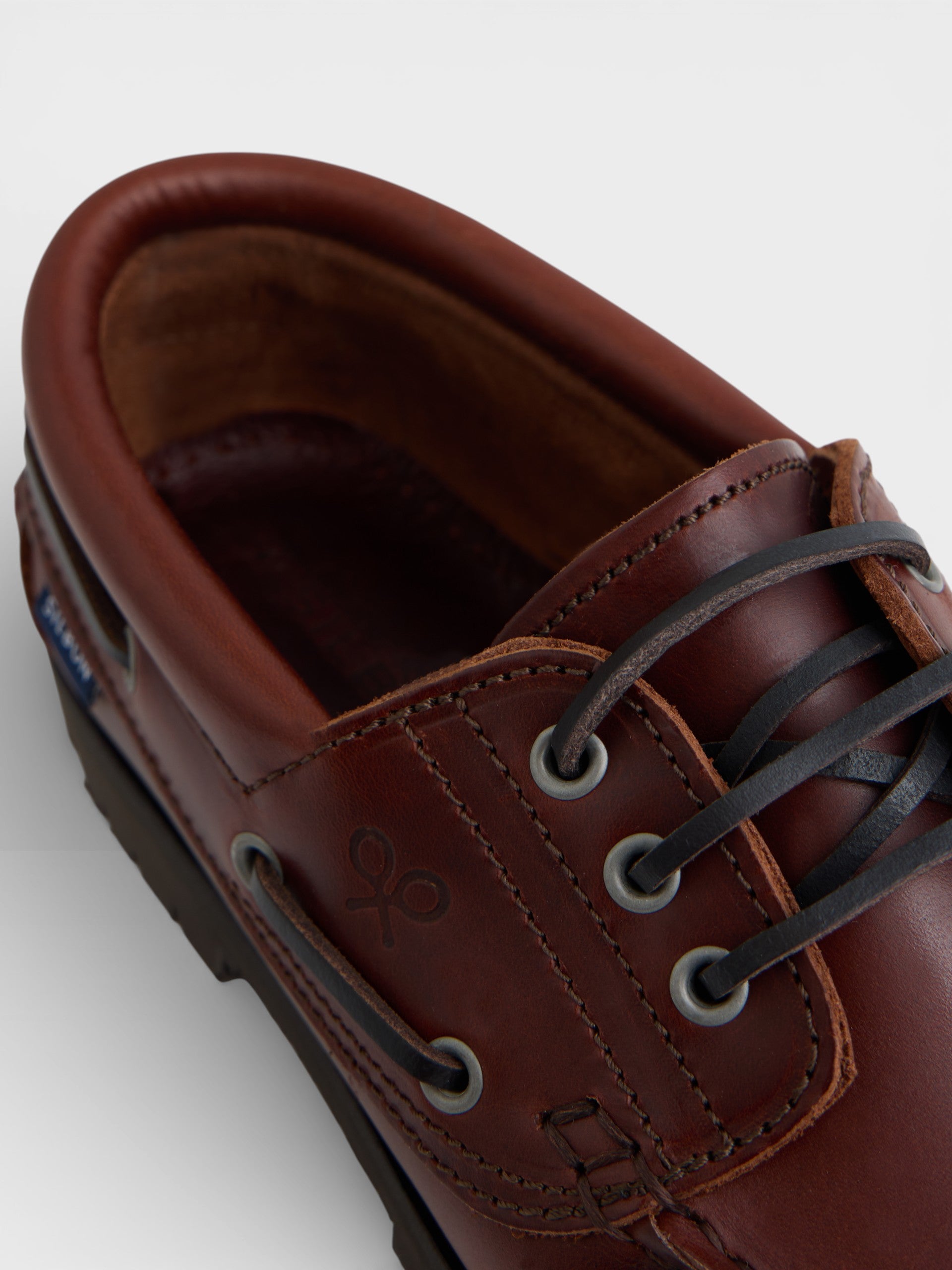 Classic light brown boat shoe