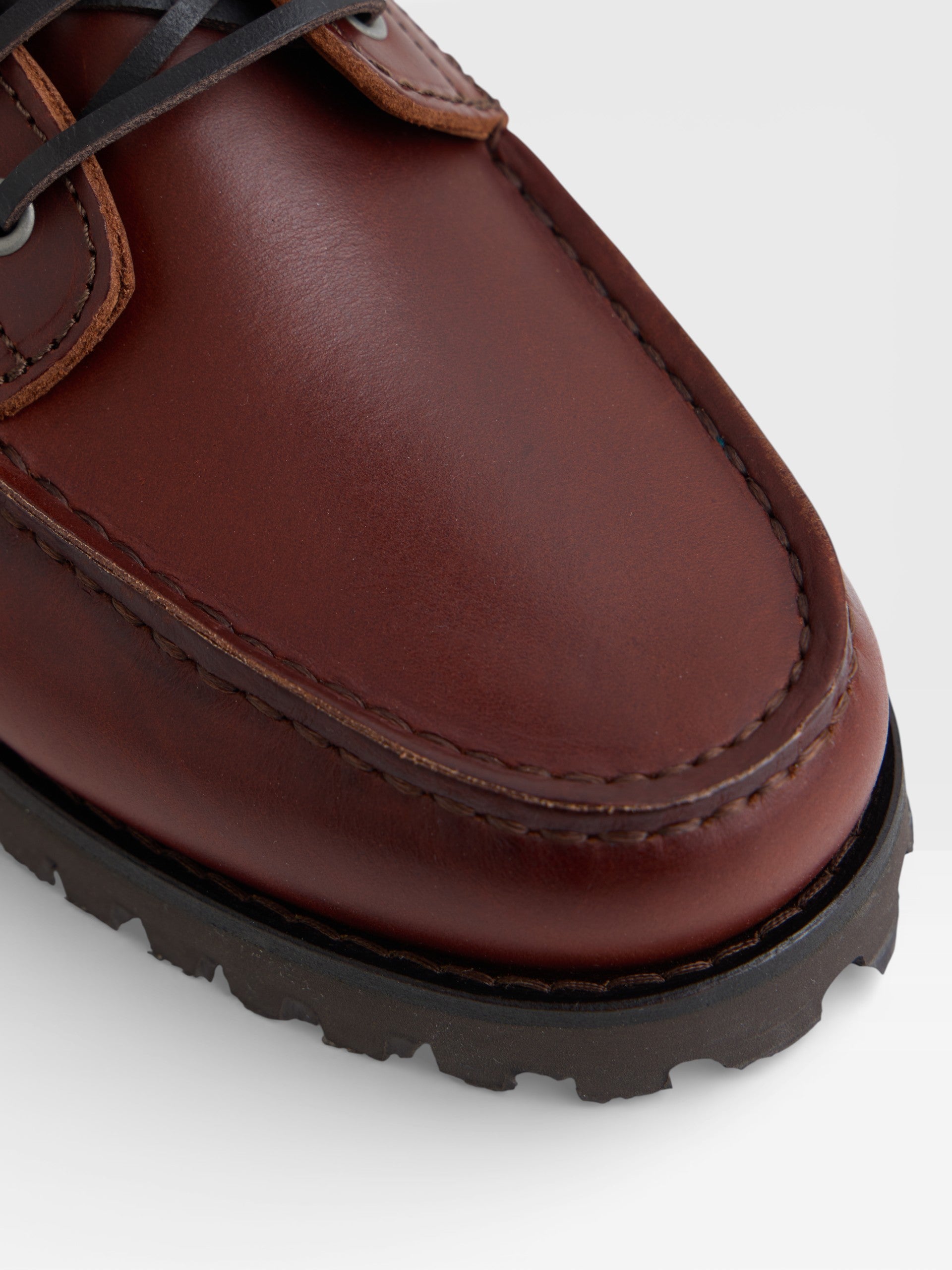 Classic light brown boat shoe