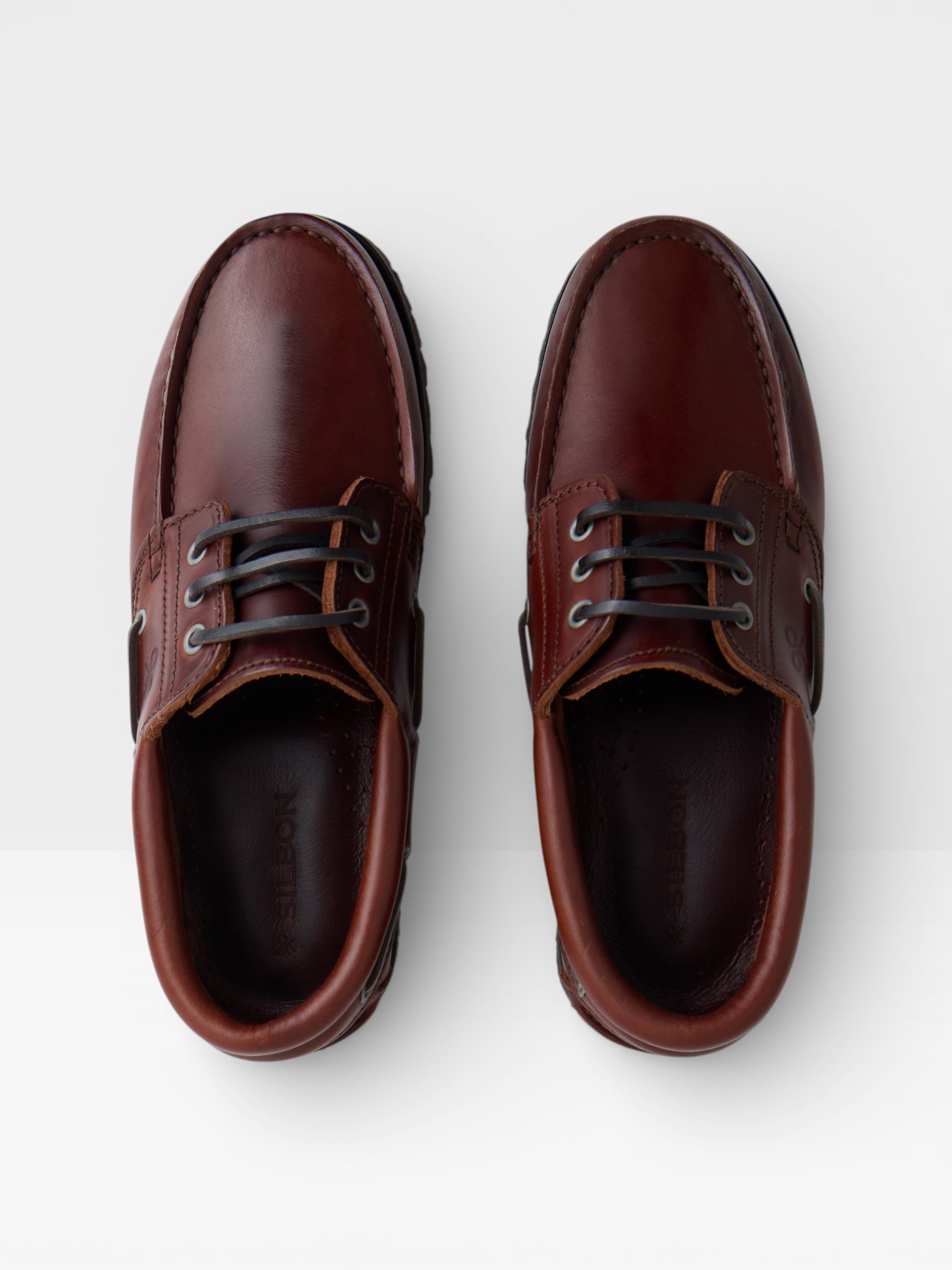 Classic light brown boat shoe