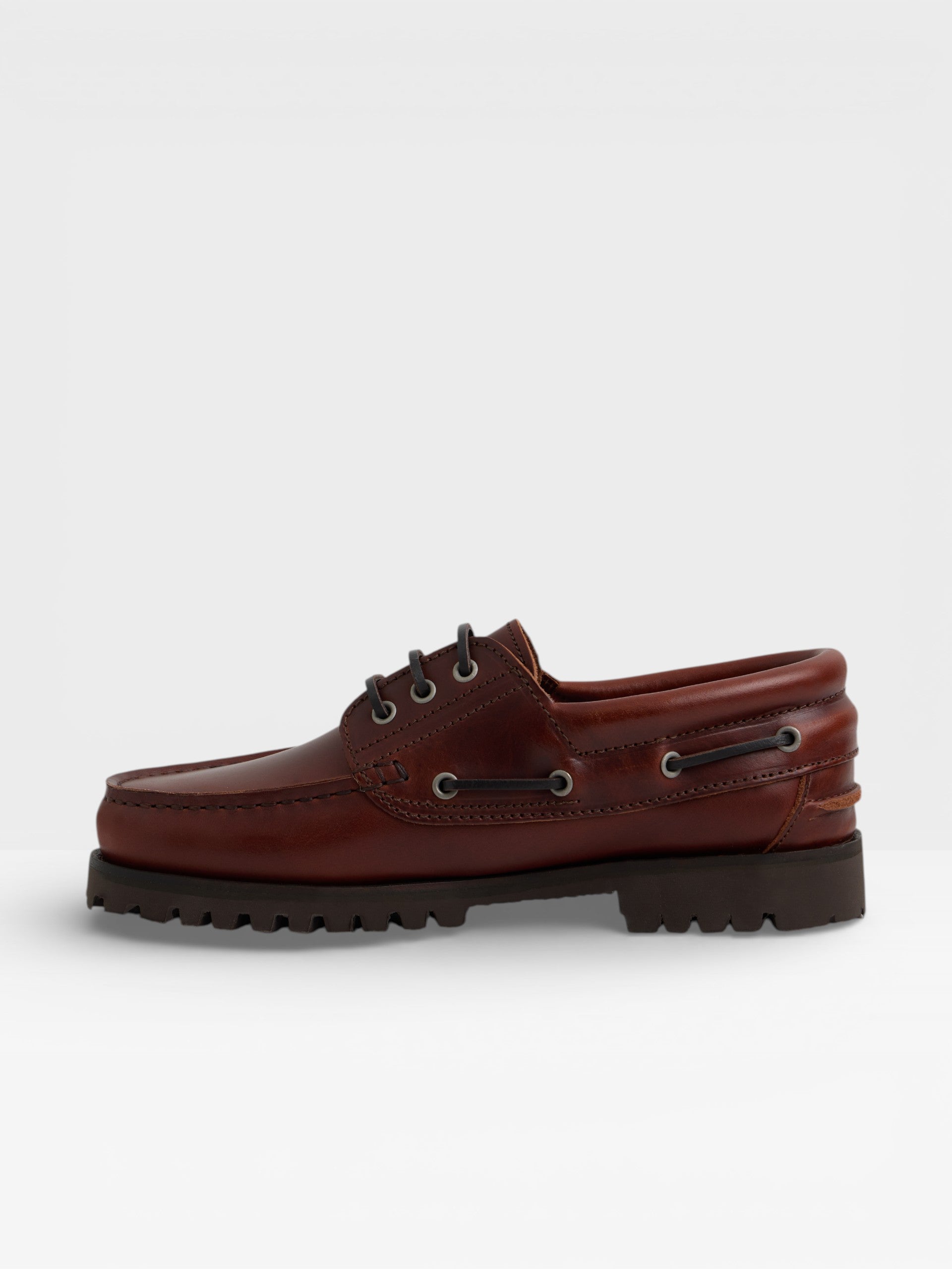 Classic light brown boat shoe