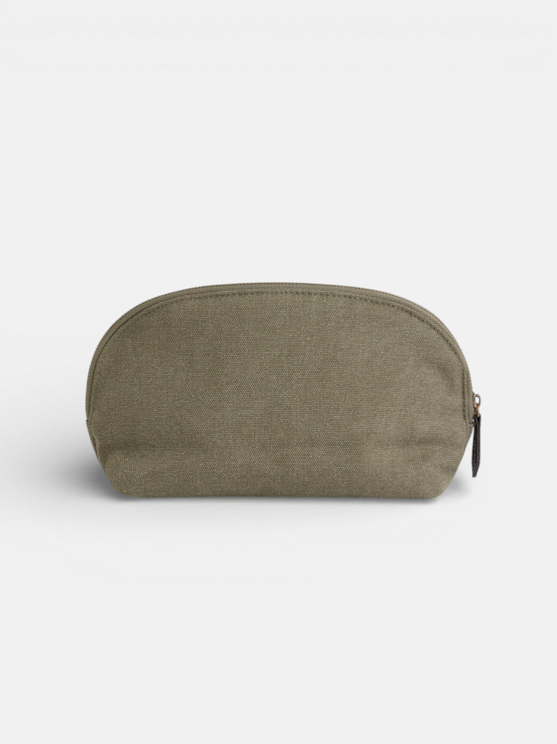 Casual green toiletry bag