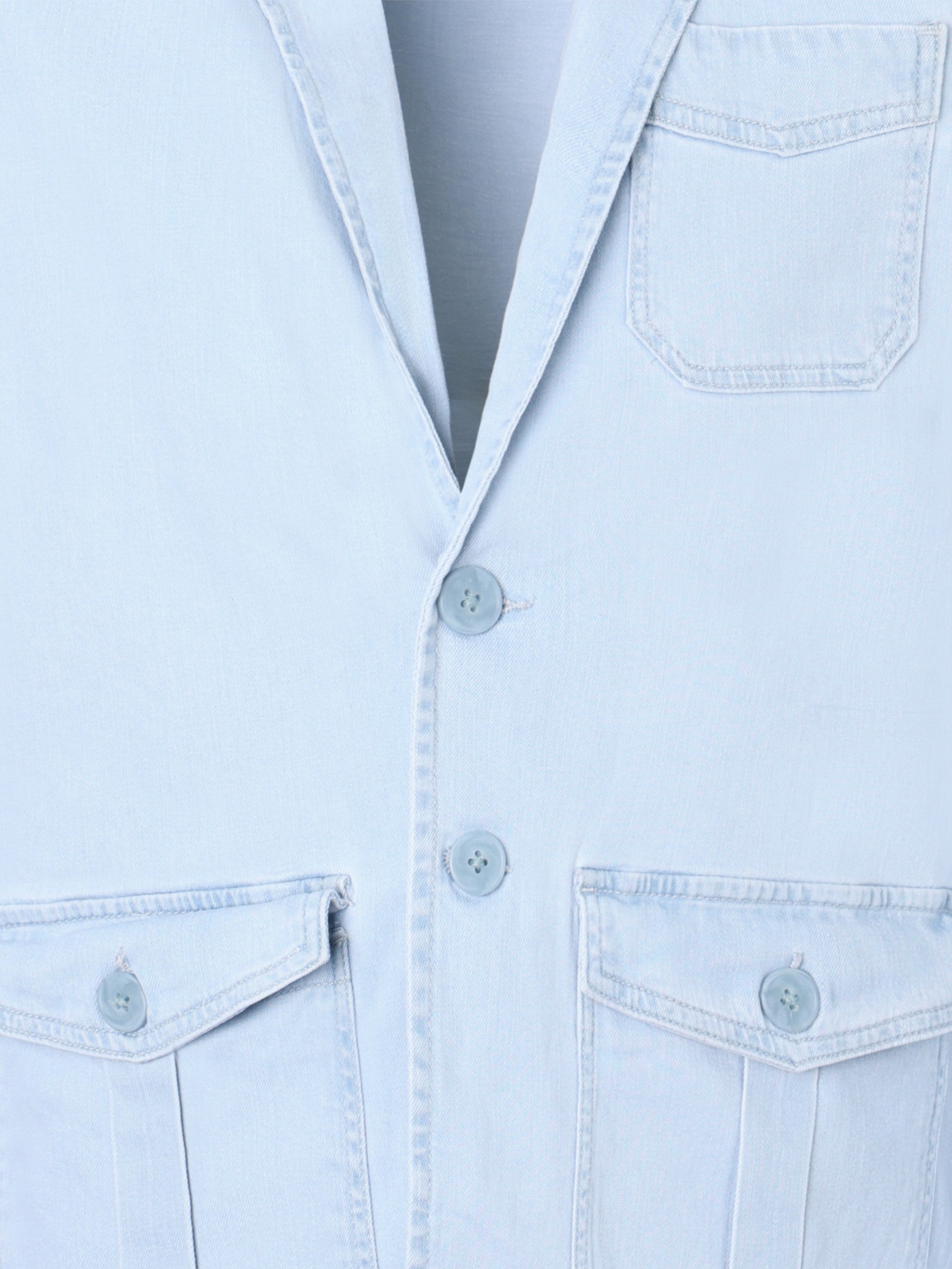 Semiblazer com bolsos em ganga azul claro