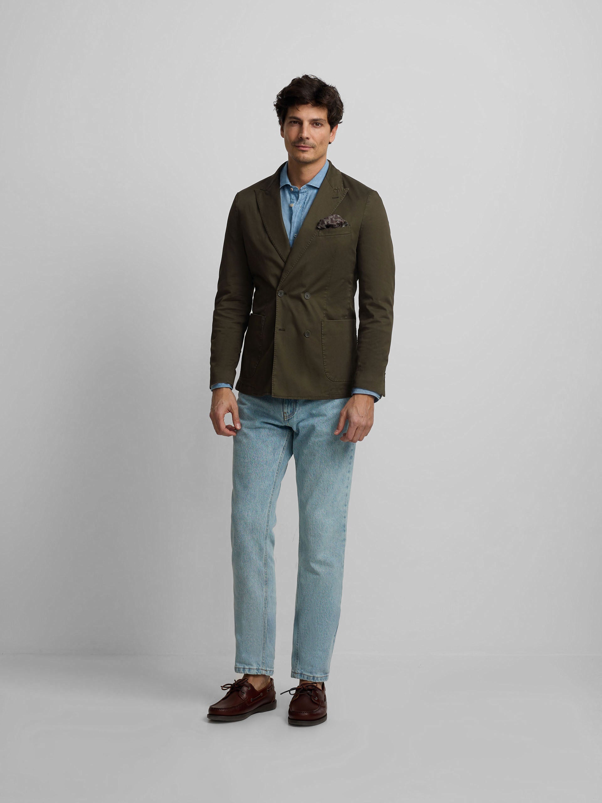 Americana cruzada casual verde