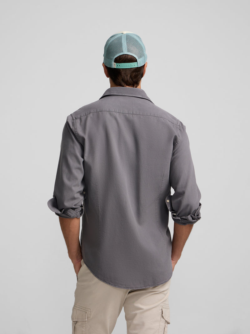 Camisa sport bolsillo desgastada gris