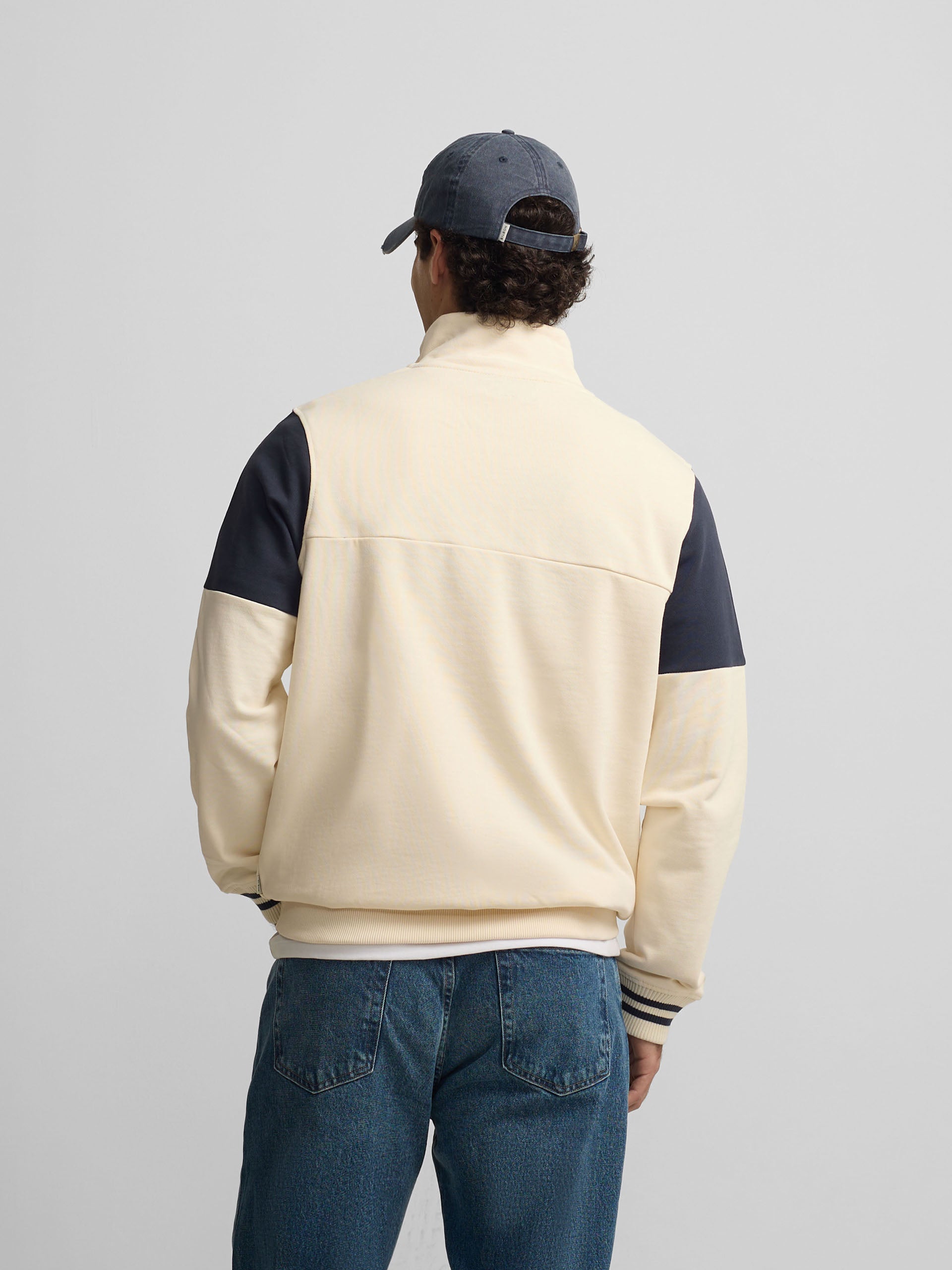 Sudadera media cremallera vintage crema